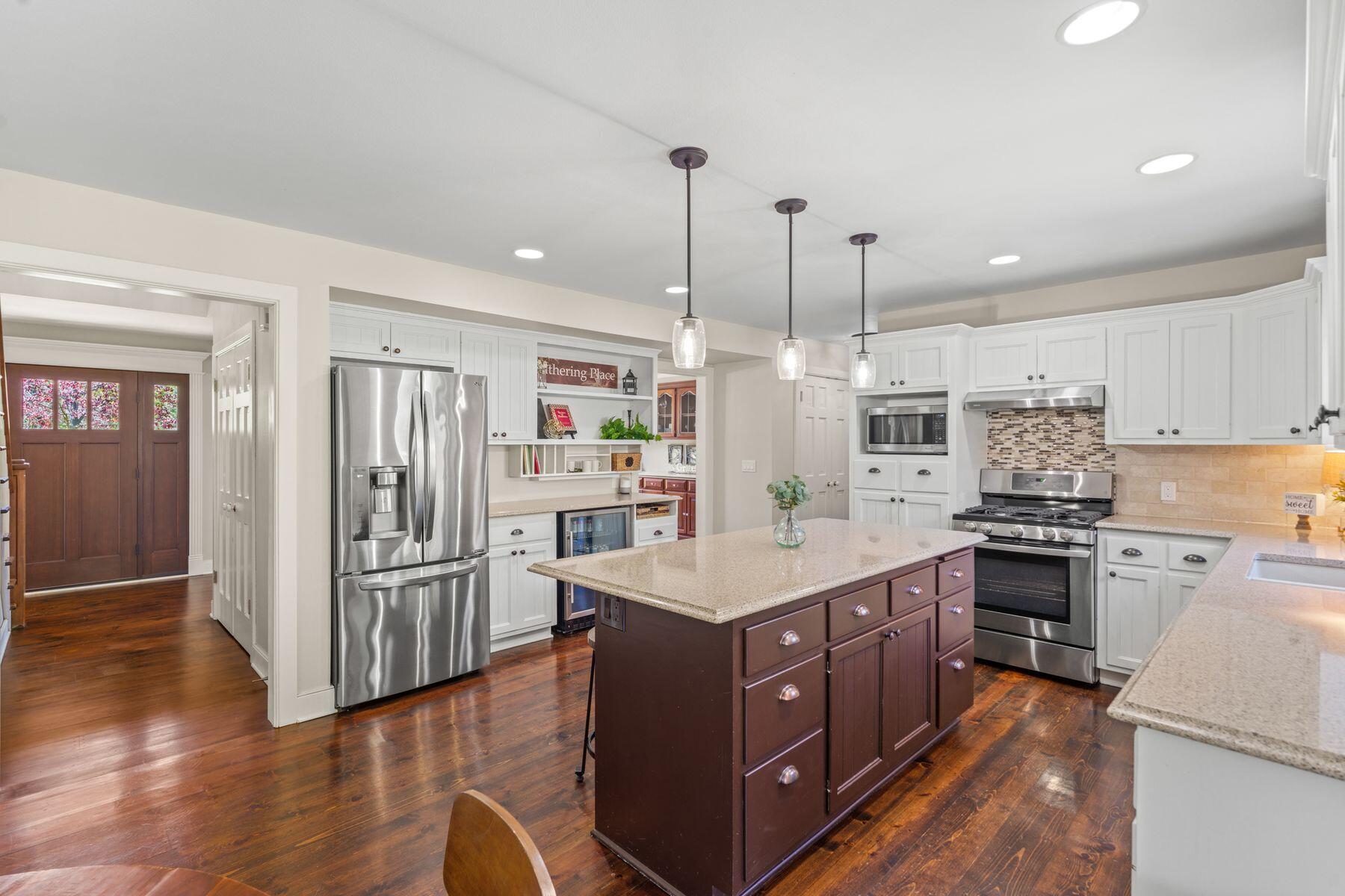 W291N1124 Churchview Dr