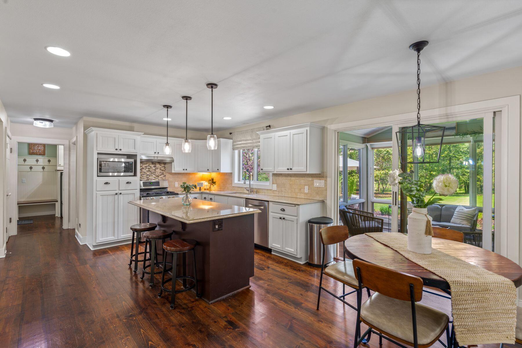 W291N1124 Churchview Dr