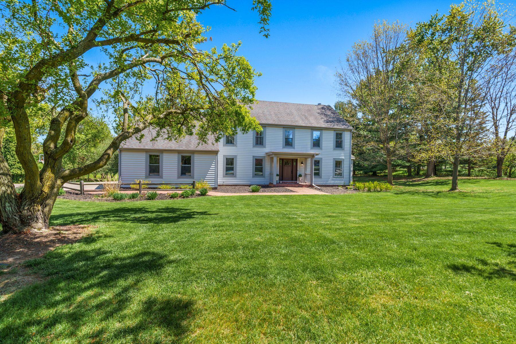 W291N1124 Churchview Dr