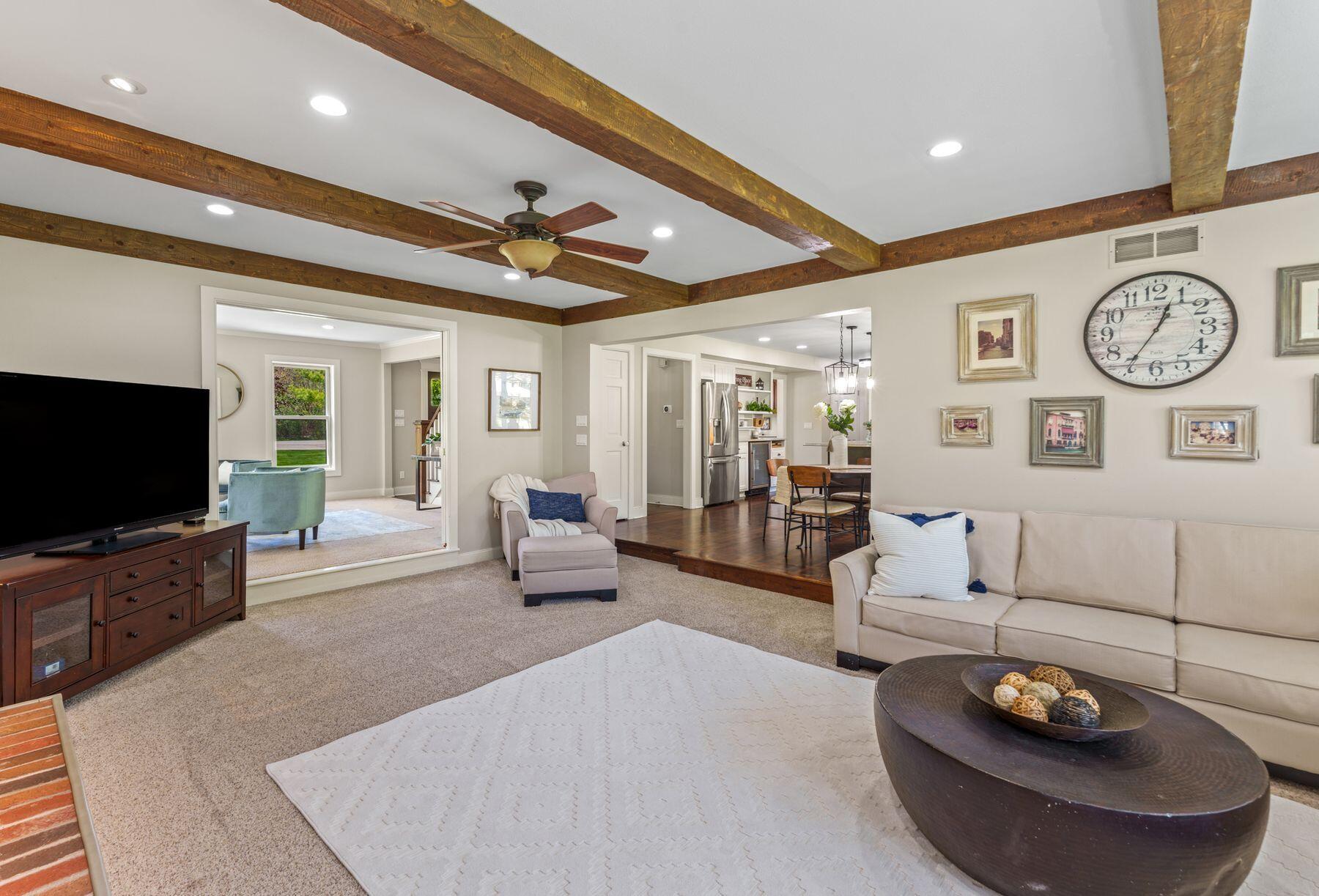 W291N1124 Churchview Dr