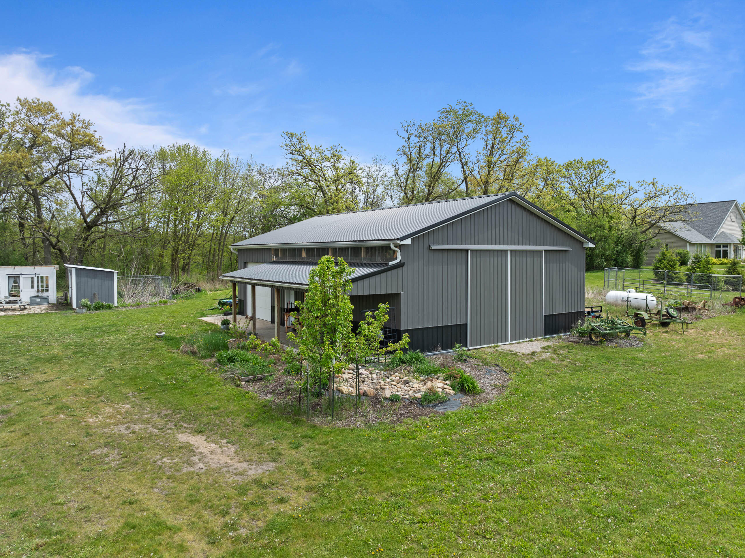 2577 Back Rd