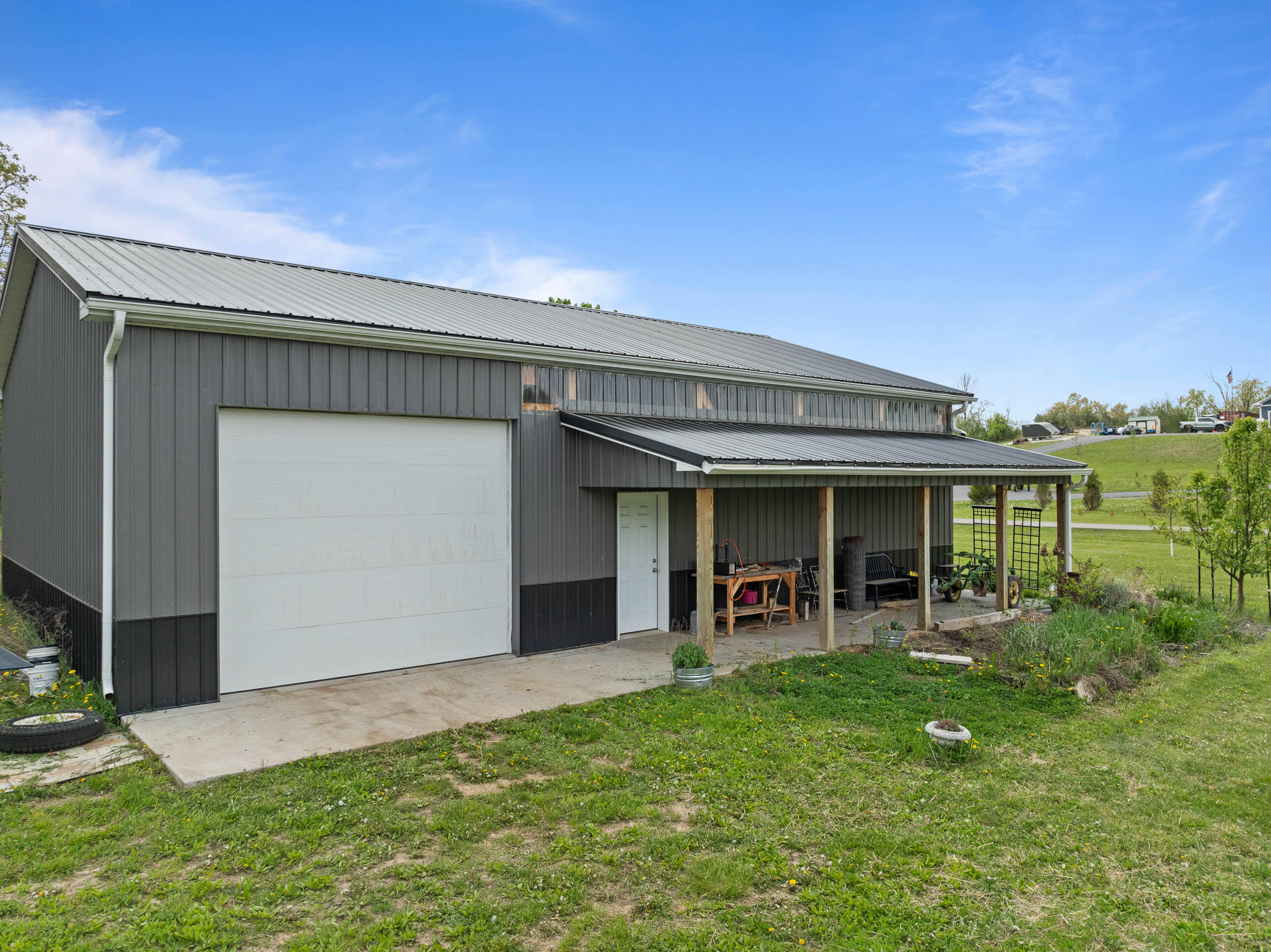 2577 Back Rd