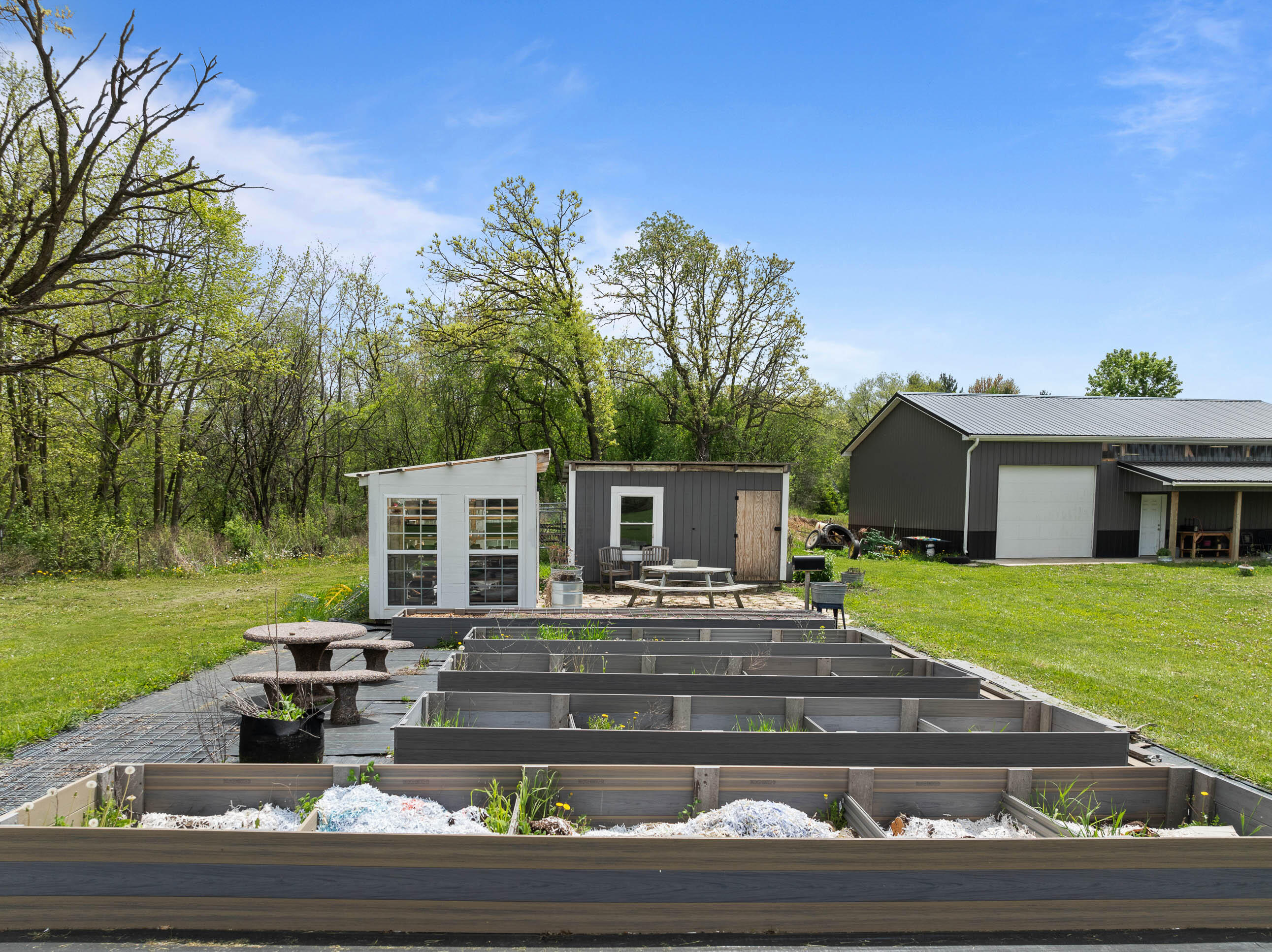 2577 Back Rd
