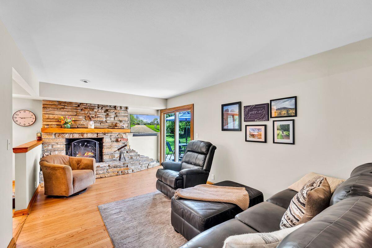 4619 Stonebridge Dr