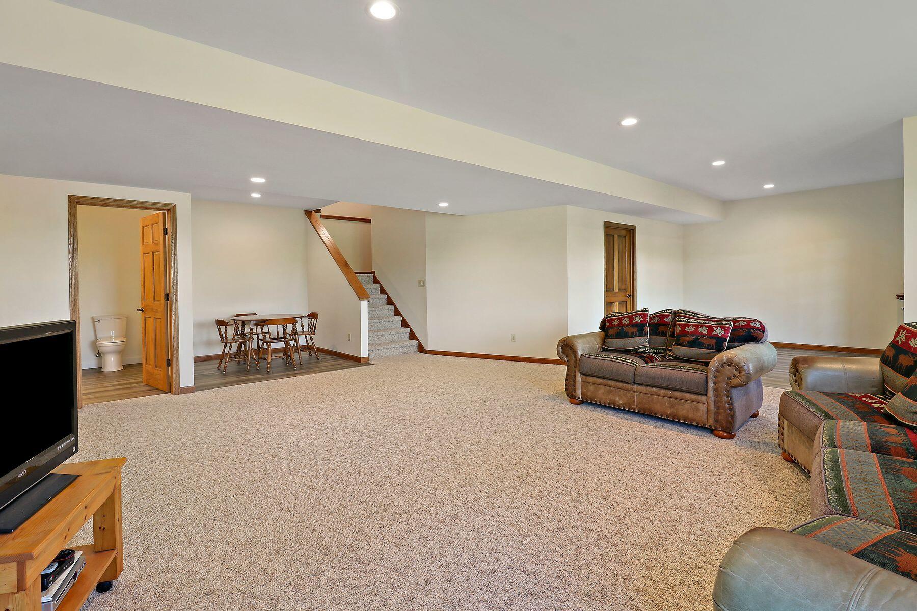 2309 Back Rd