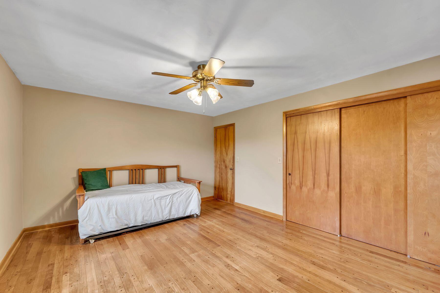250 13th Ave