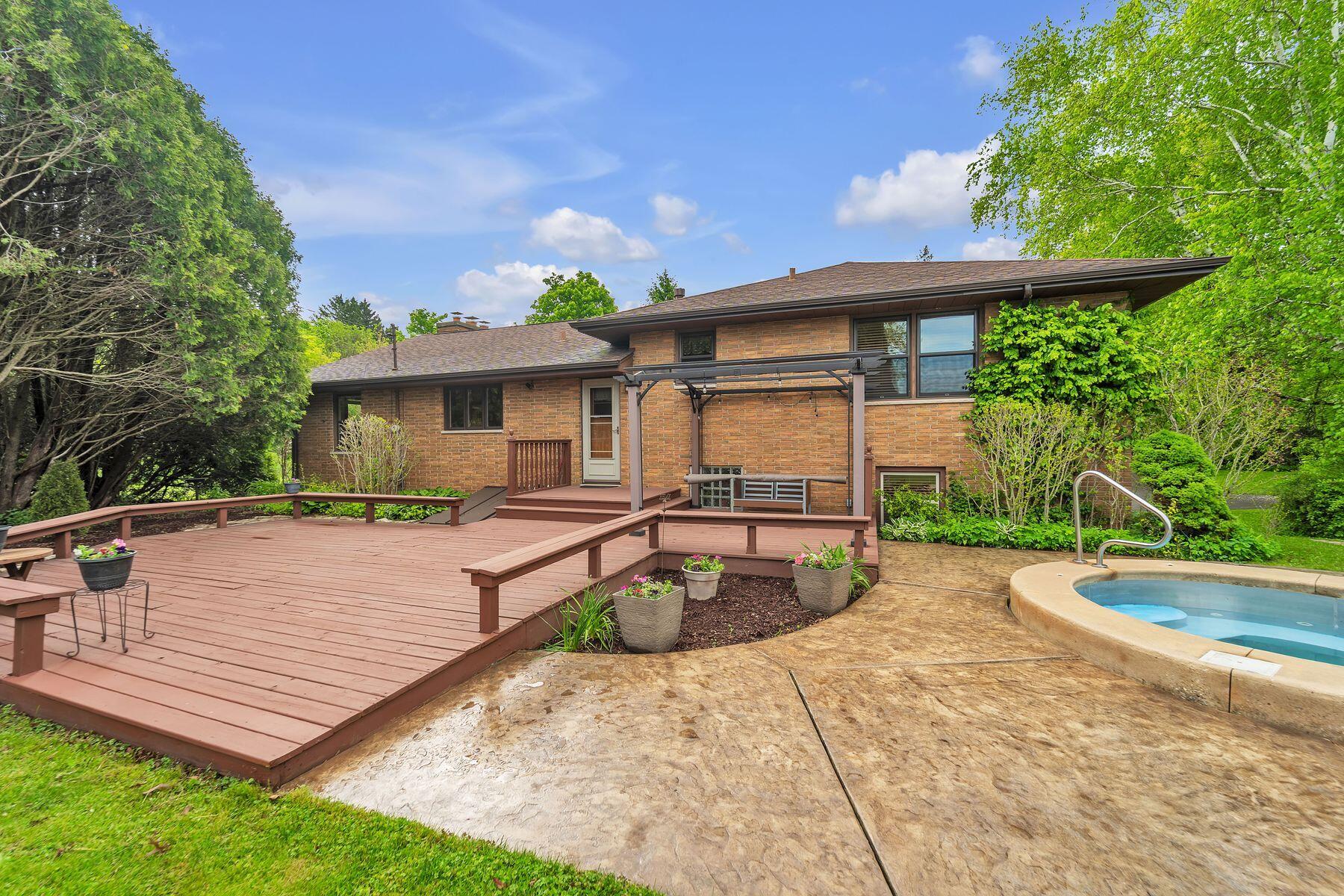 250 13th Ave