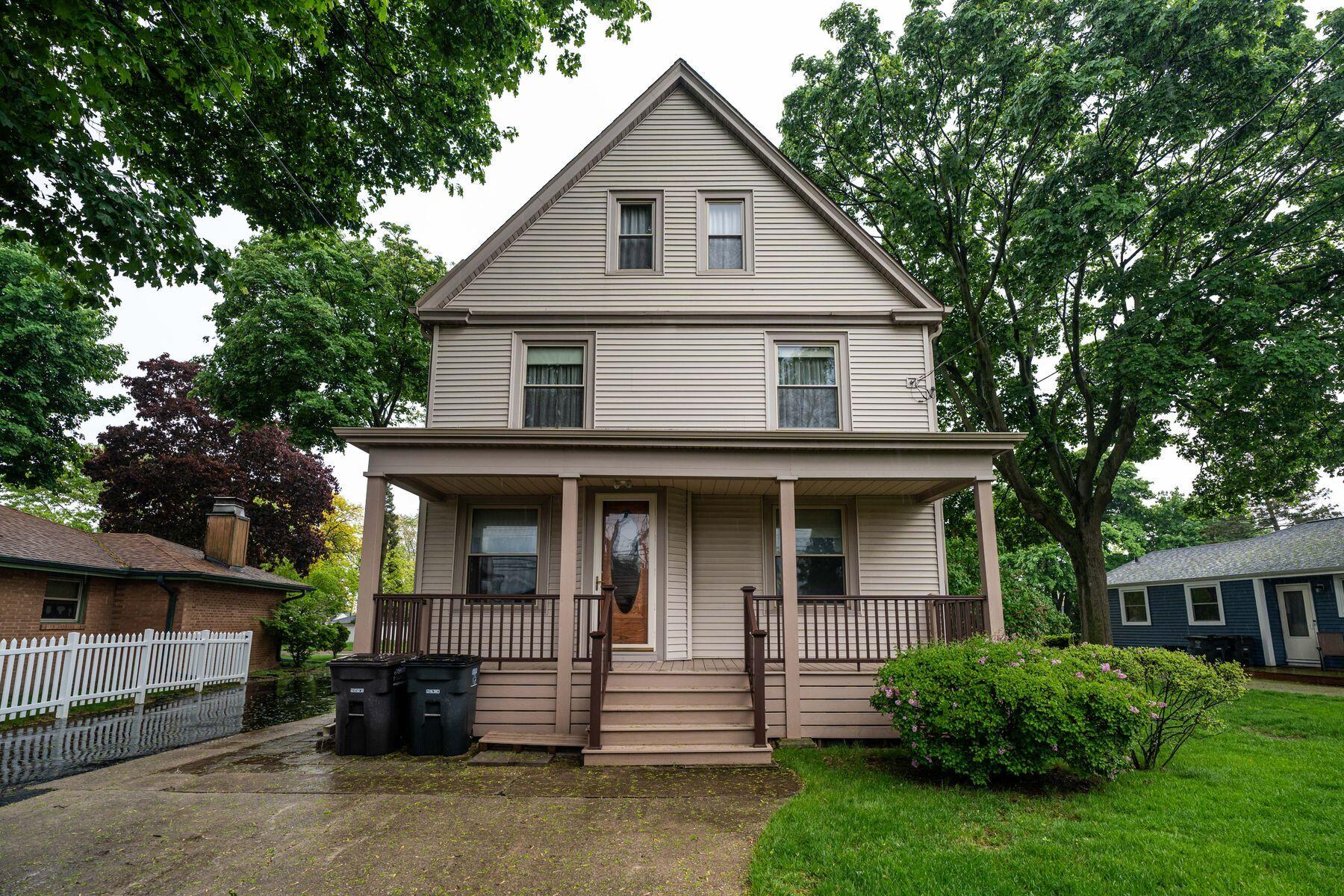 4800 W Midland Dr