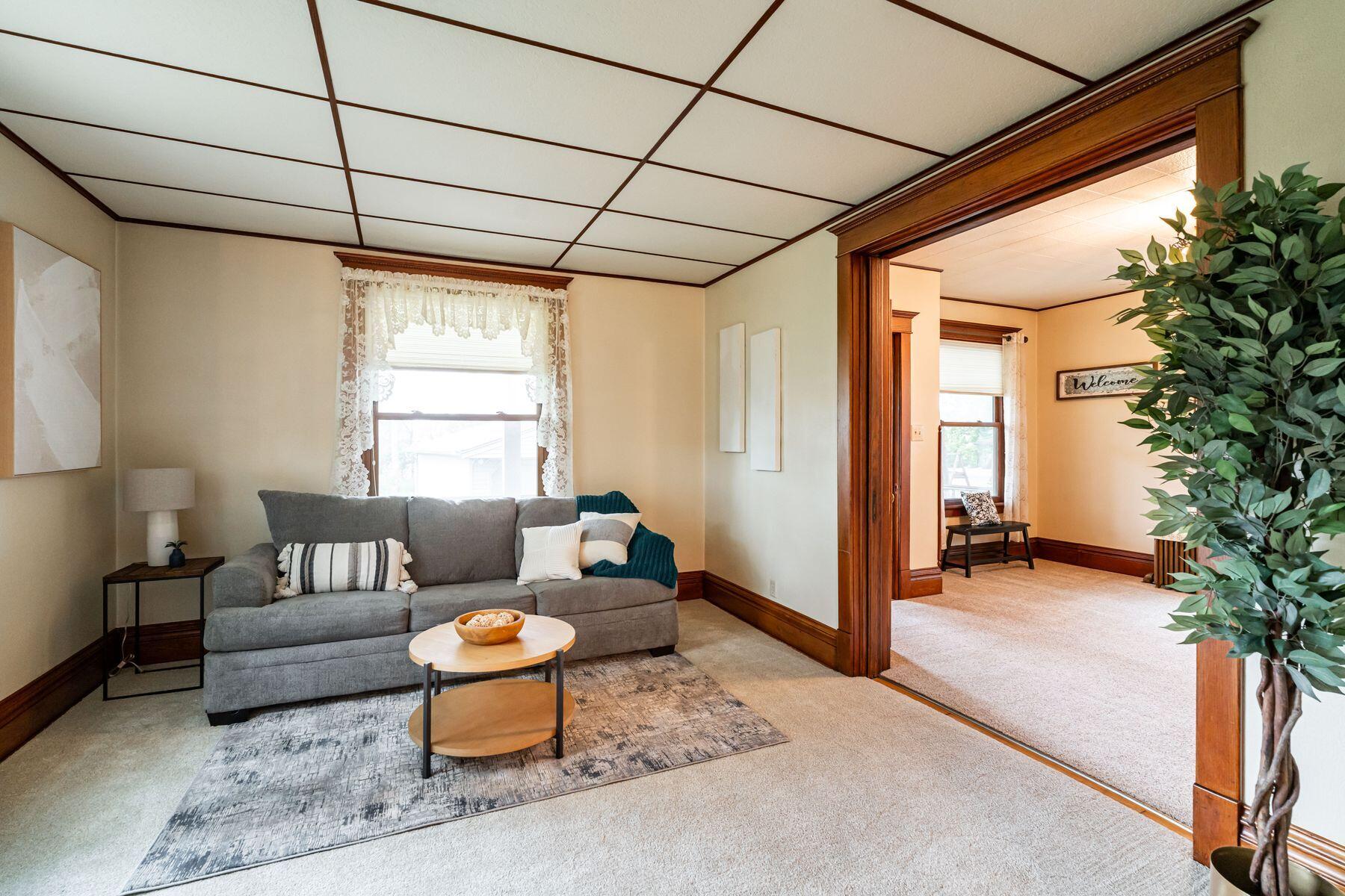 4800 W Midland Dr