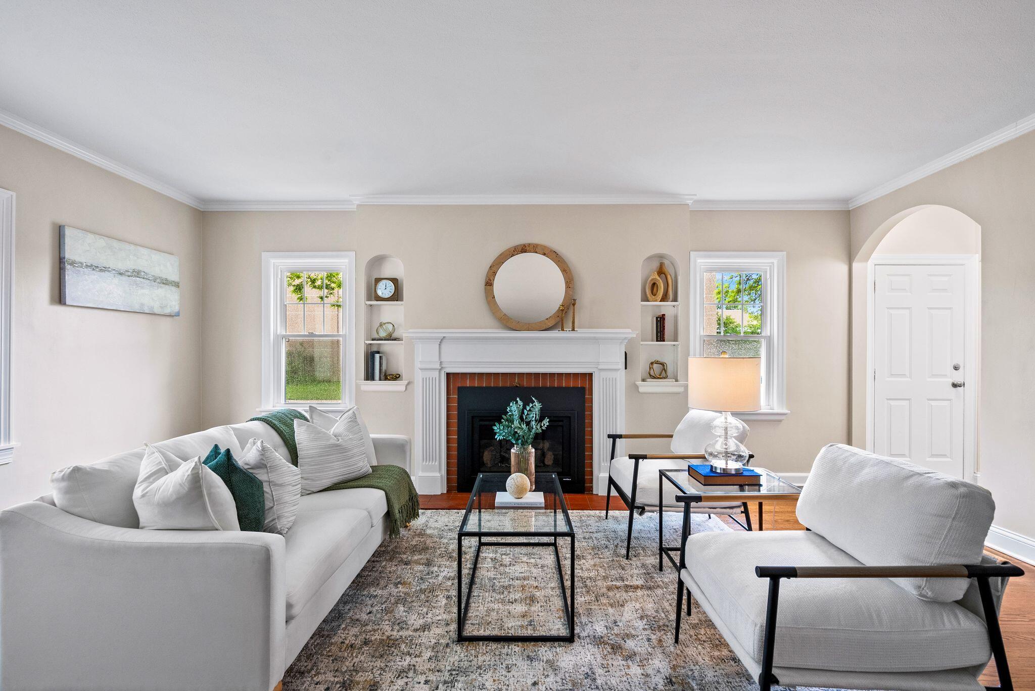 5001 N Bay Ridge Ave