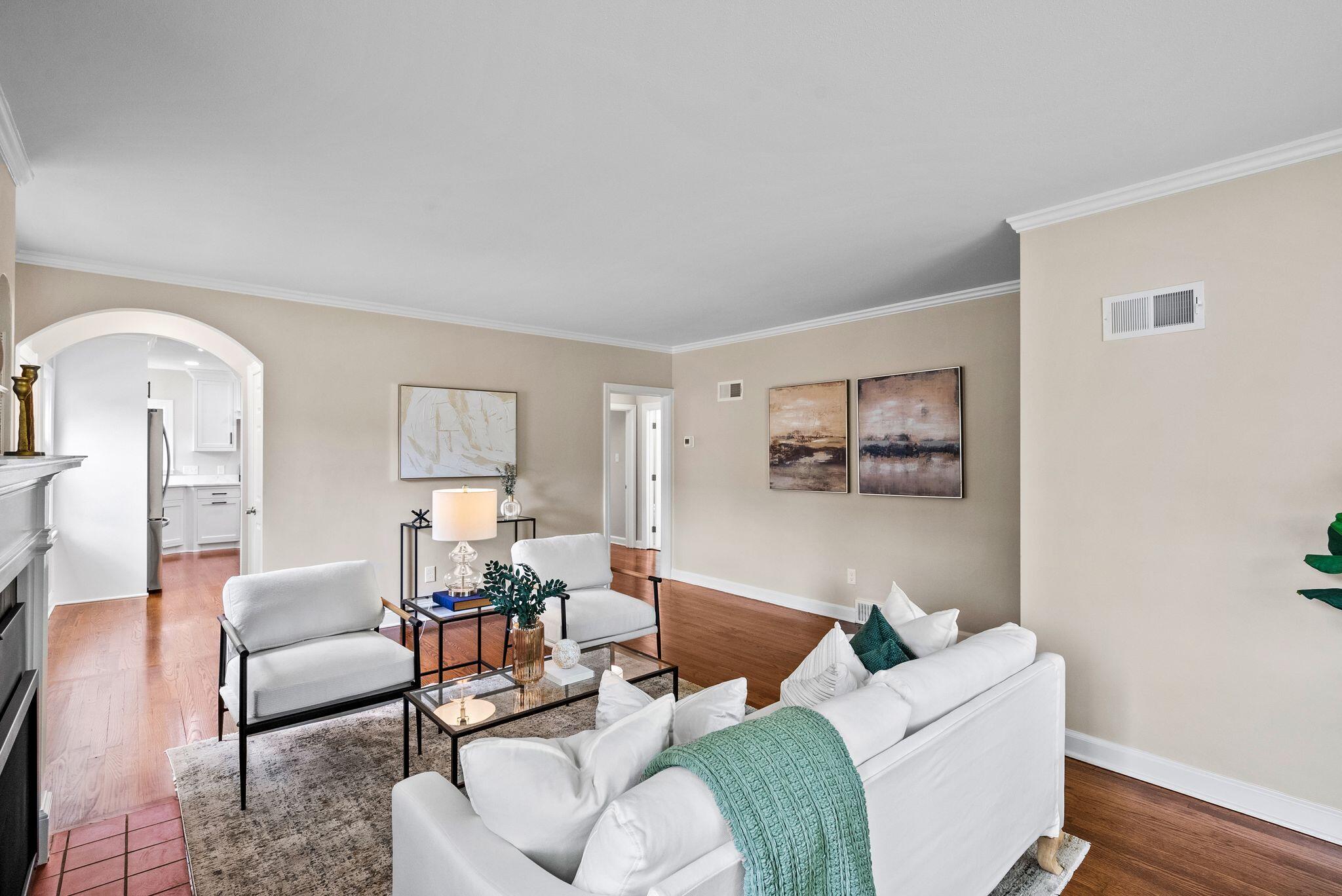 5001 N Bay Ridge Ave