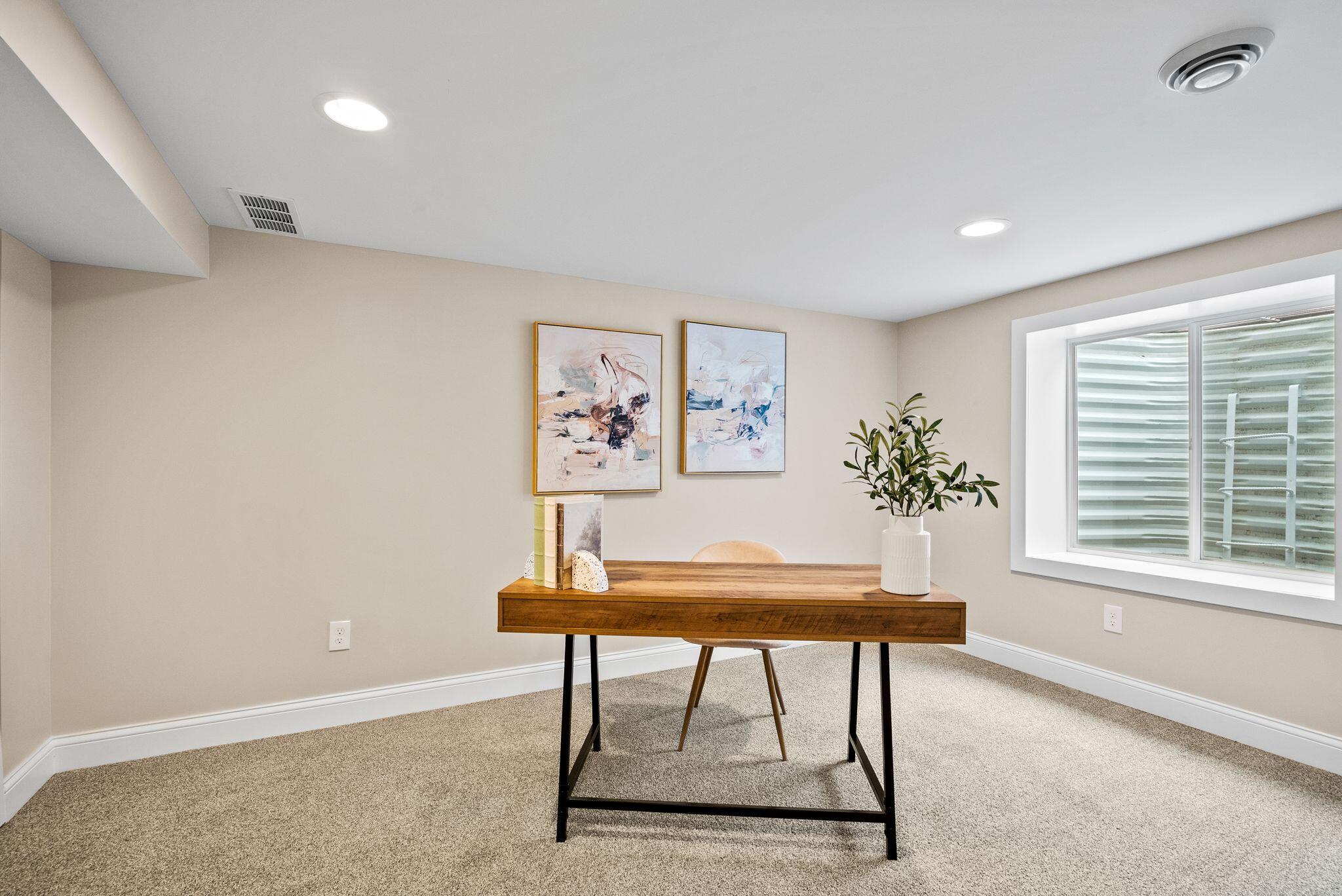 5001 N Bay Ridge Ave