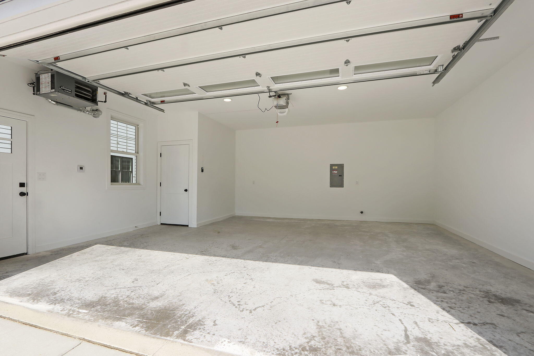 571 Mill St