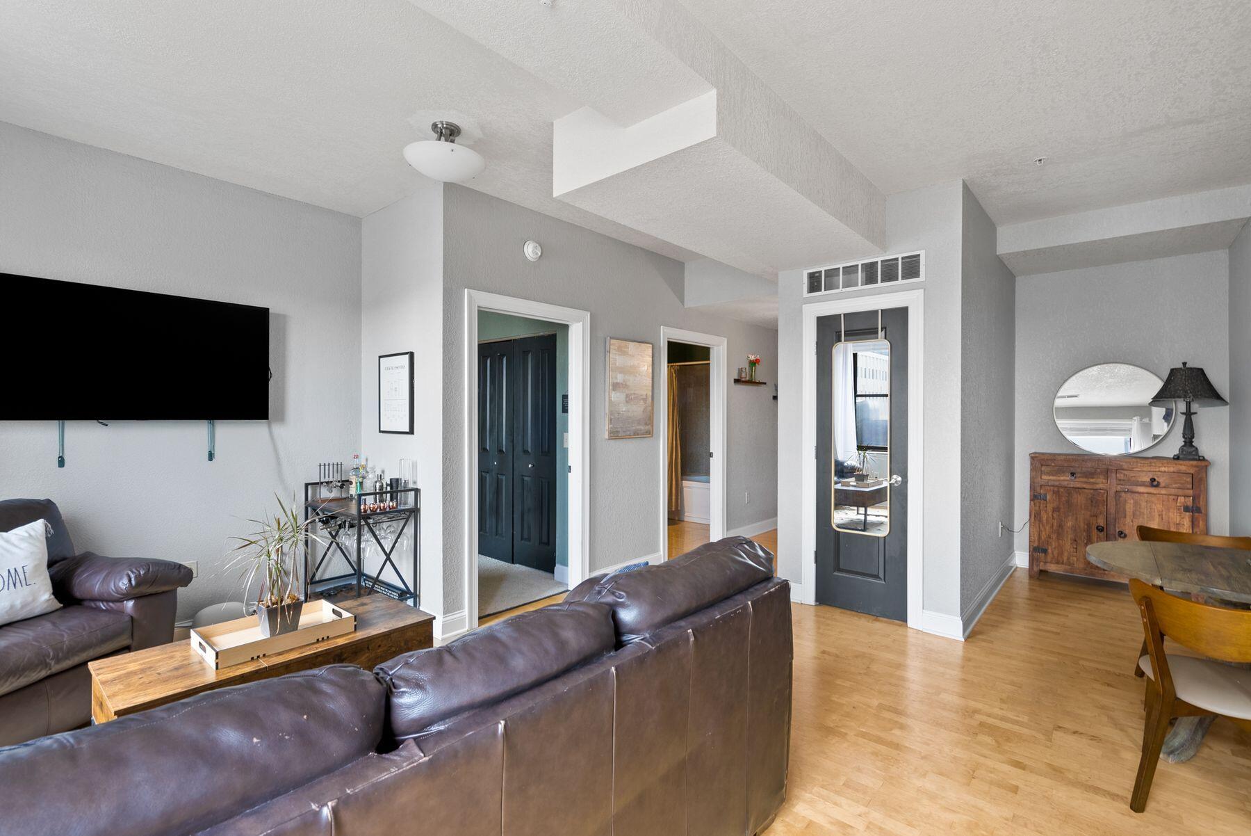606 W Wisconsin Ave