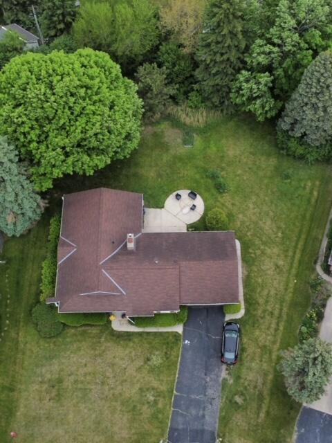 2110 W Edward Ln