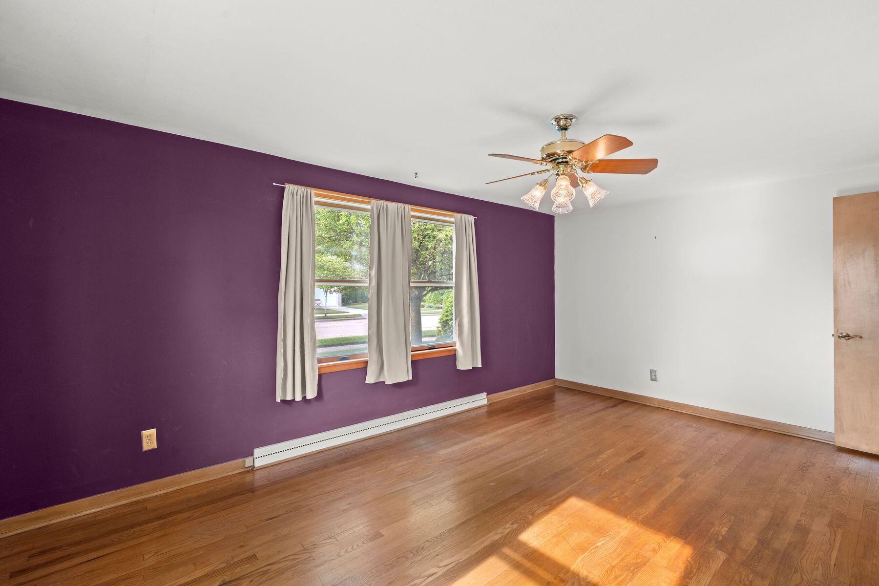 600 Lombard Ave