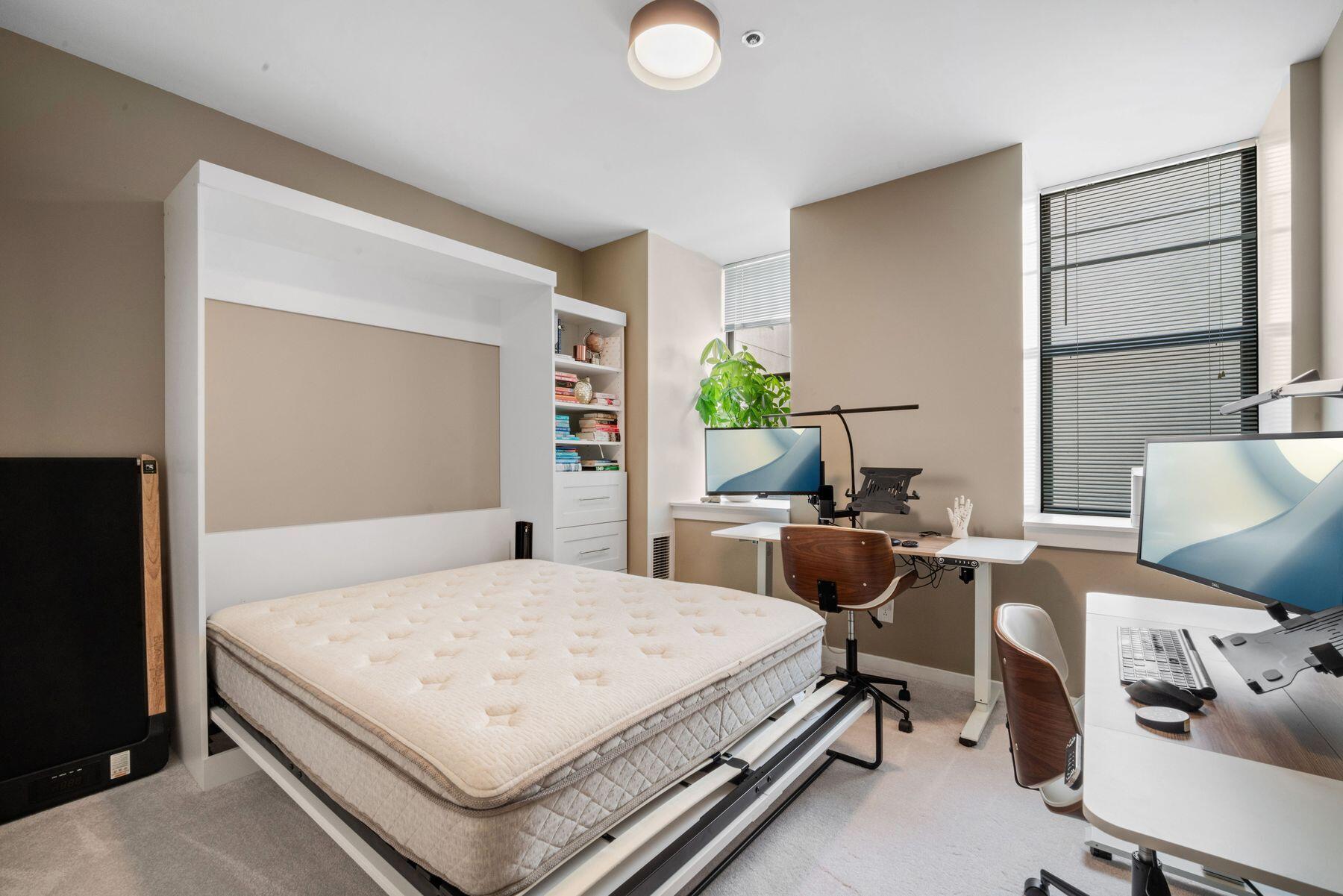234 N Broadway -