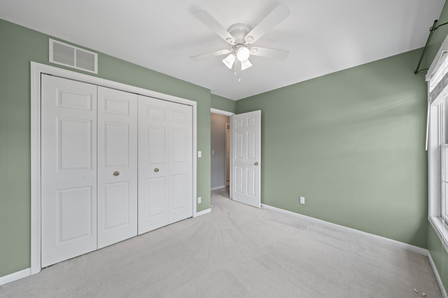 406 Lakewood Dr