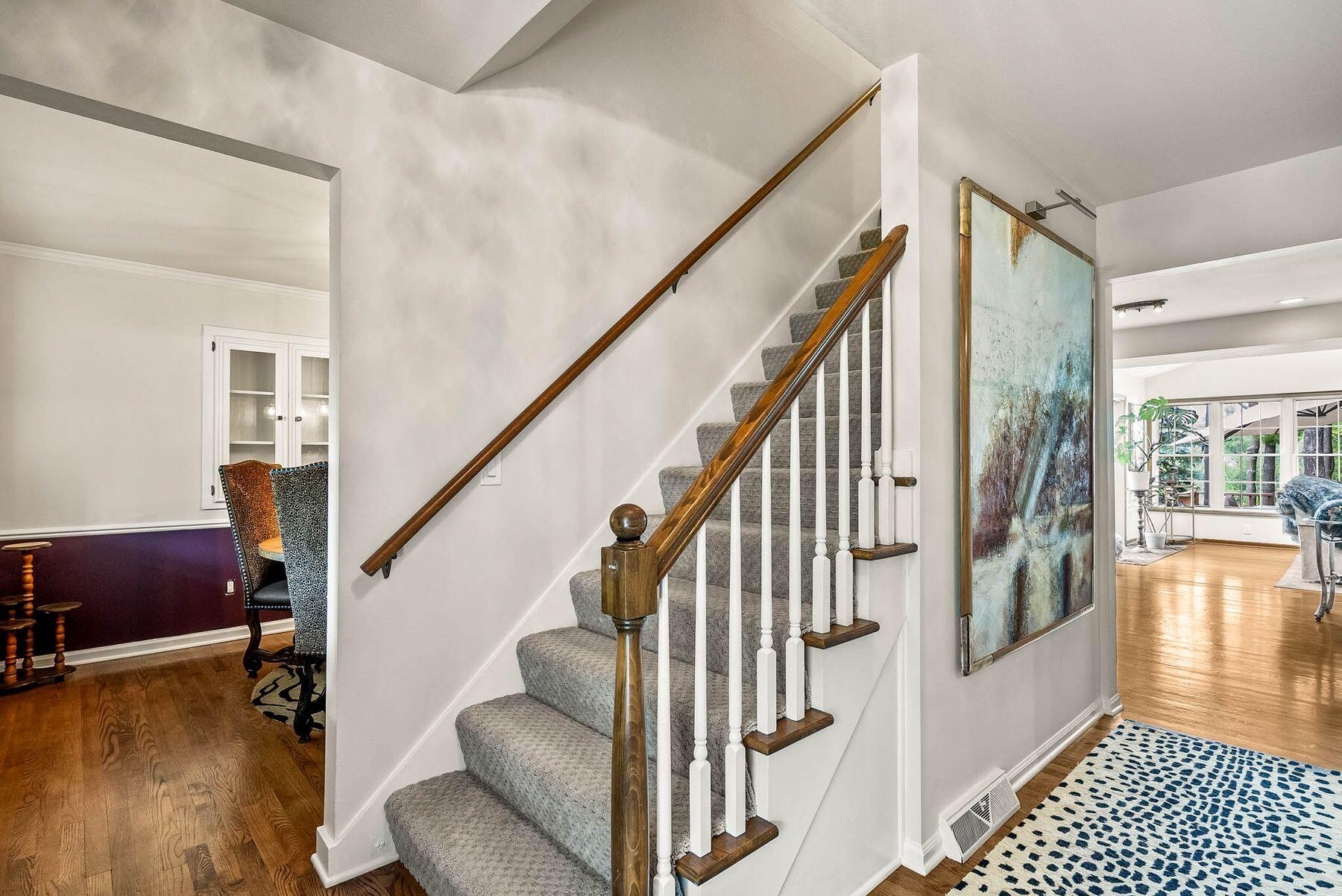10930 Hidden Valley Dr