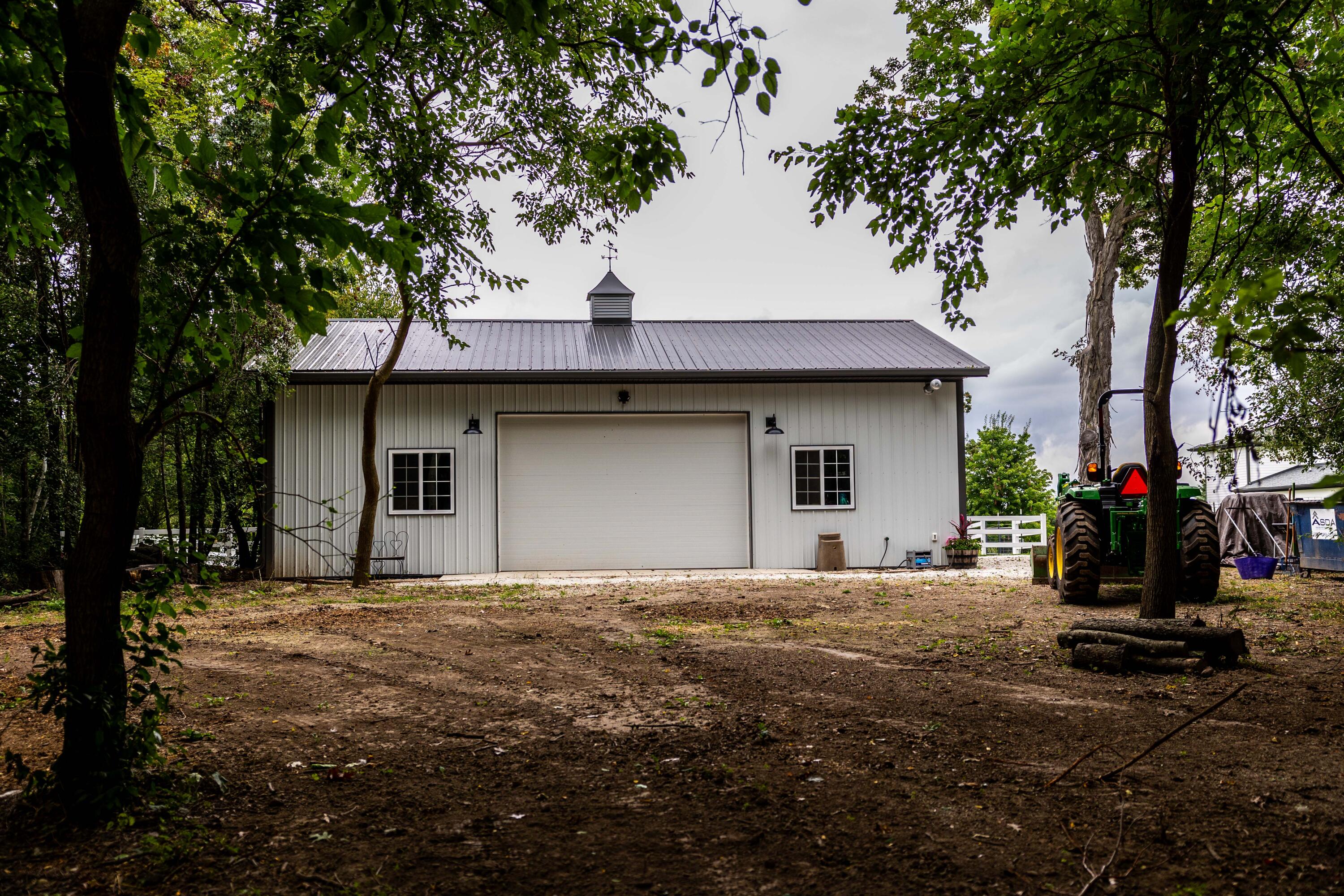 W1940 County Road D -