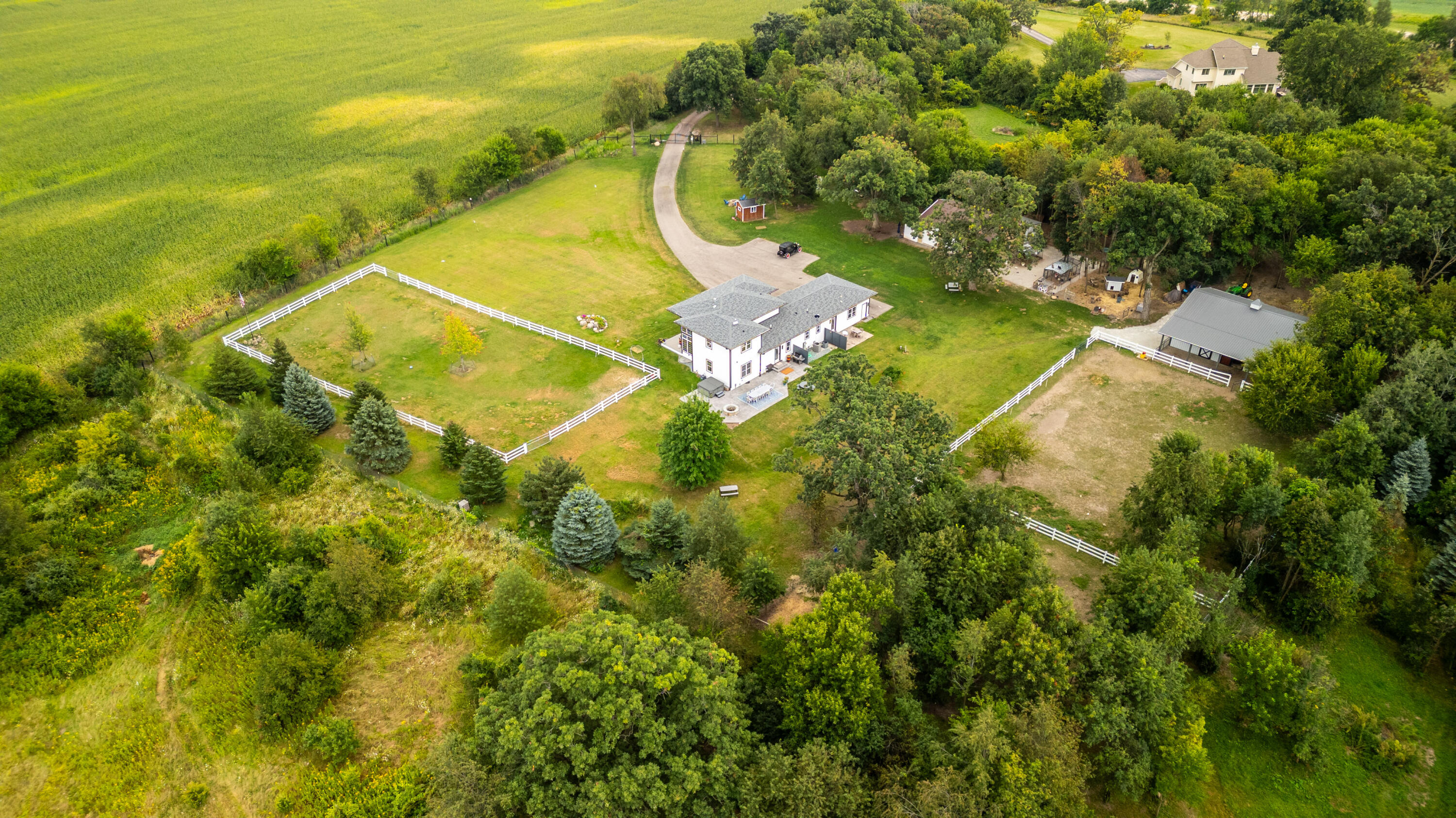 W1940 County Road D -