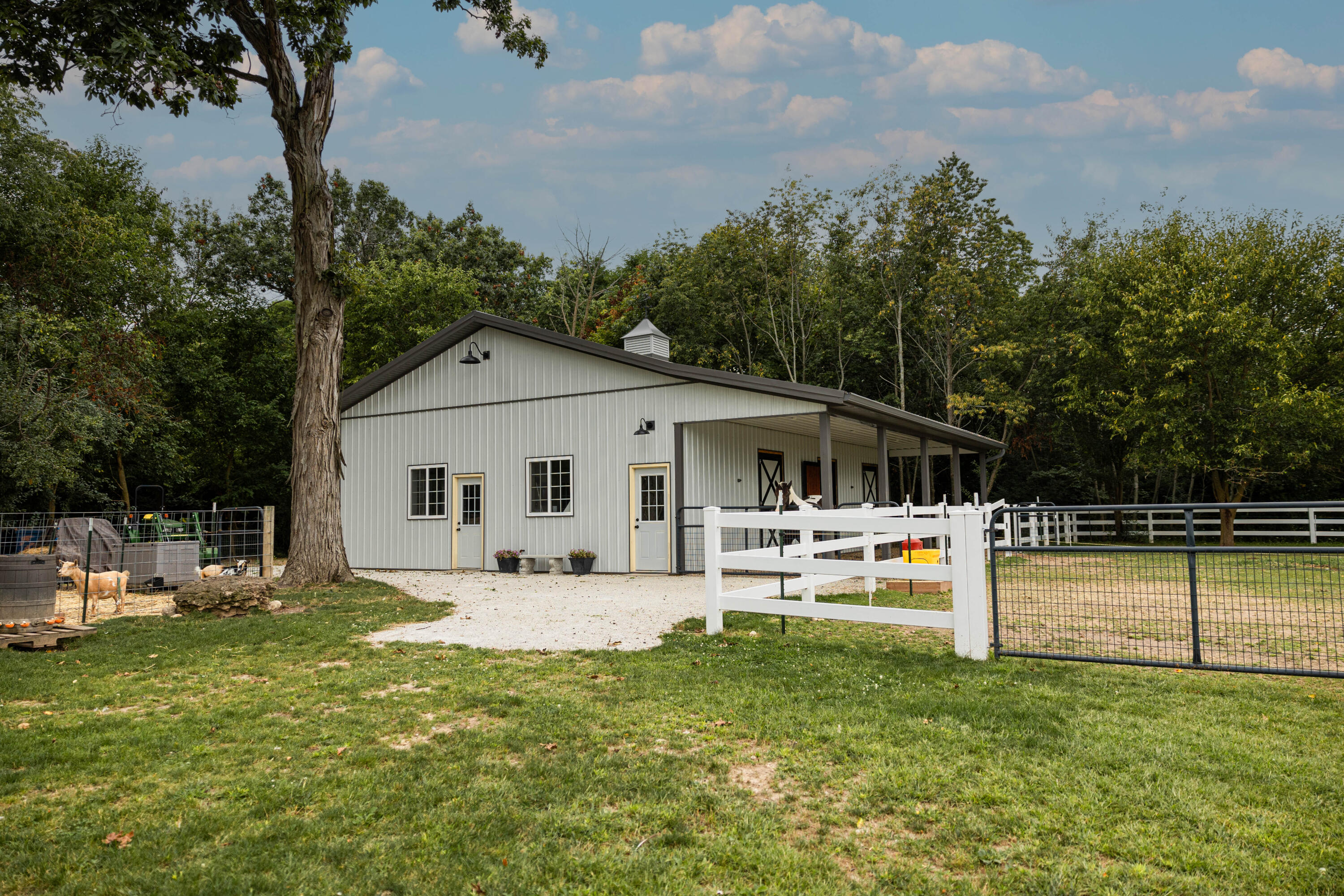 W1940 County Road D -