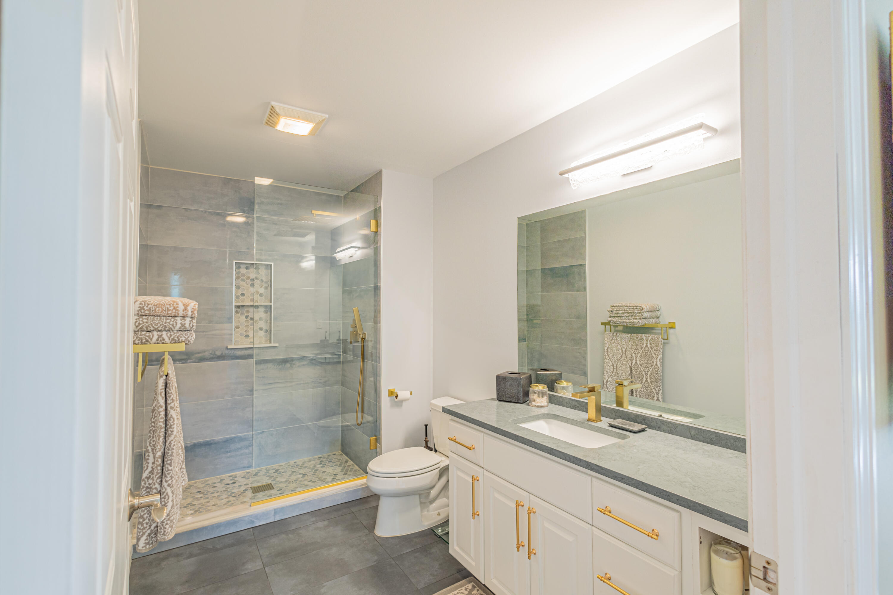 W1940 County Road D -