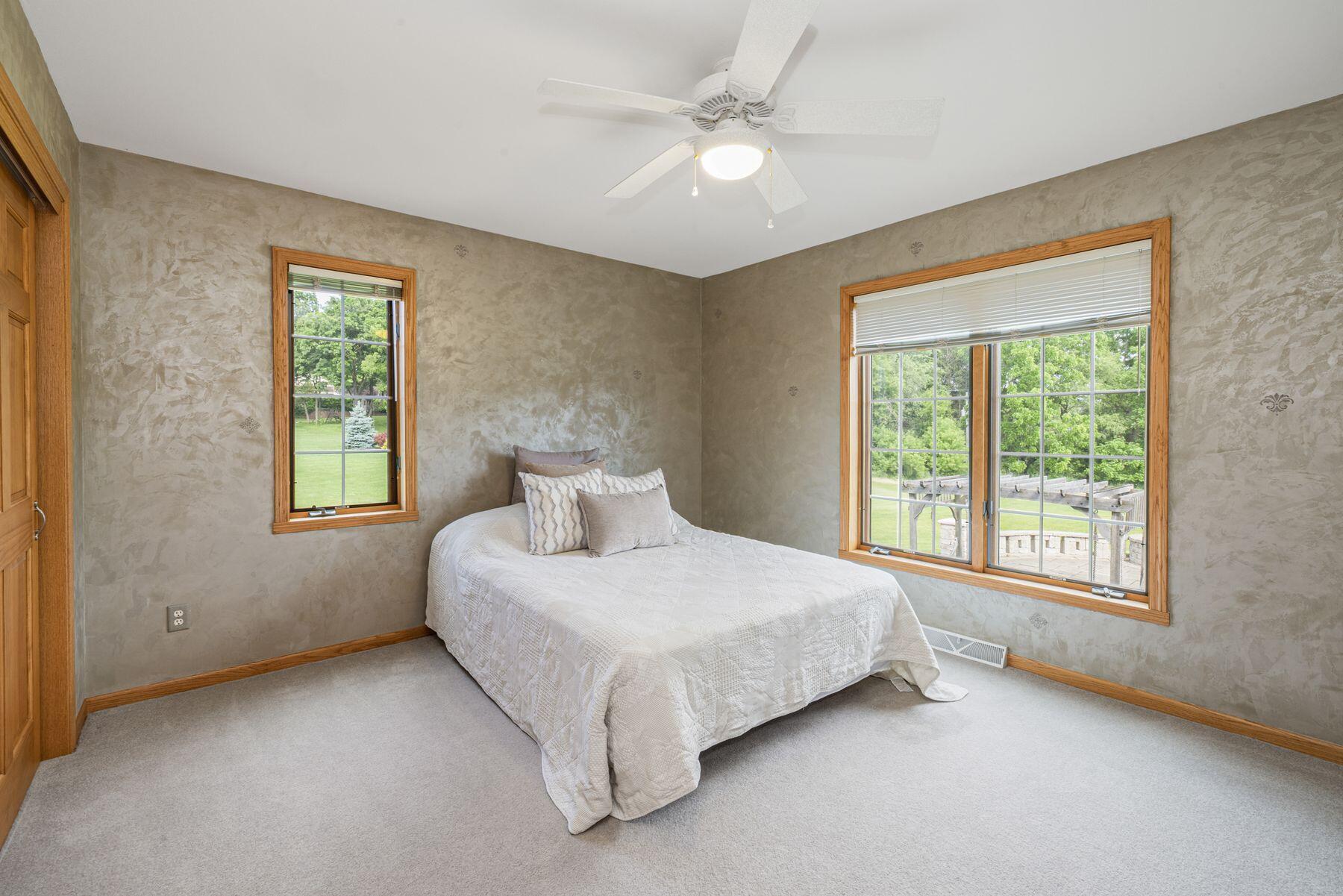 184 Scenic Ridge Ct