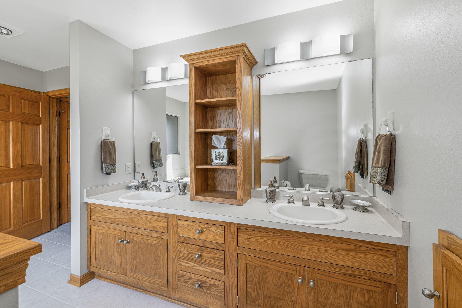 184 Scenic Ridge Ct