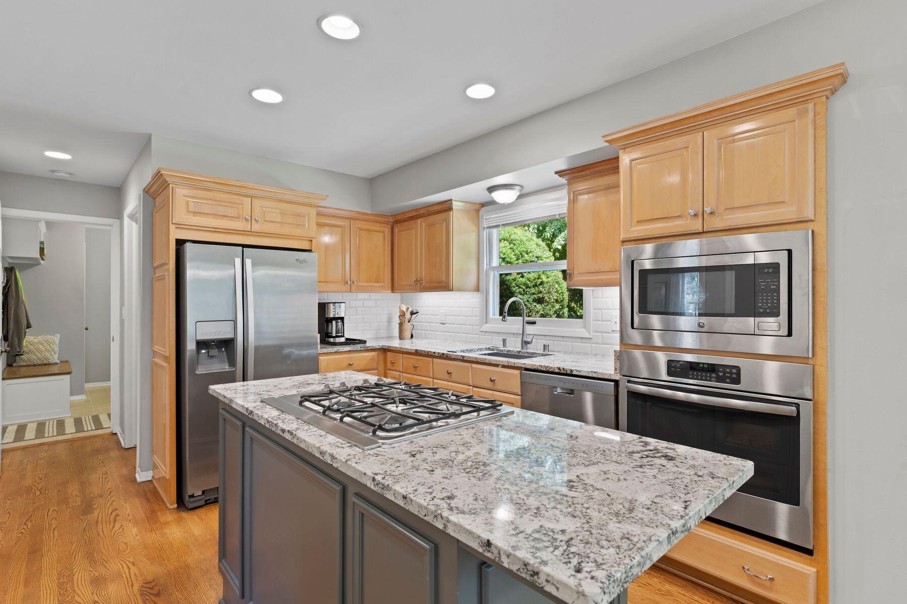 21330 Almesbury Ct