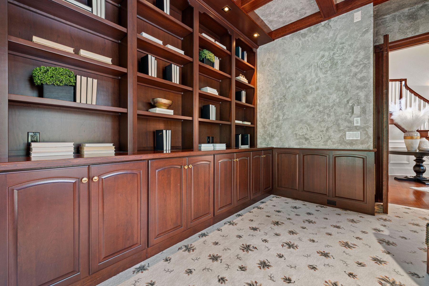 1472 Council Hill Trl