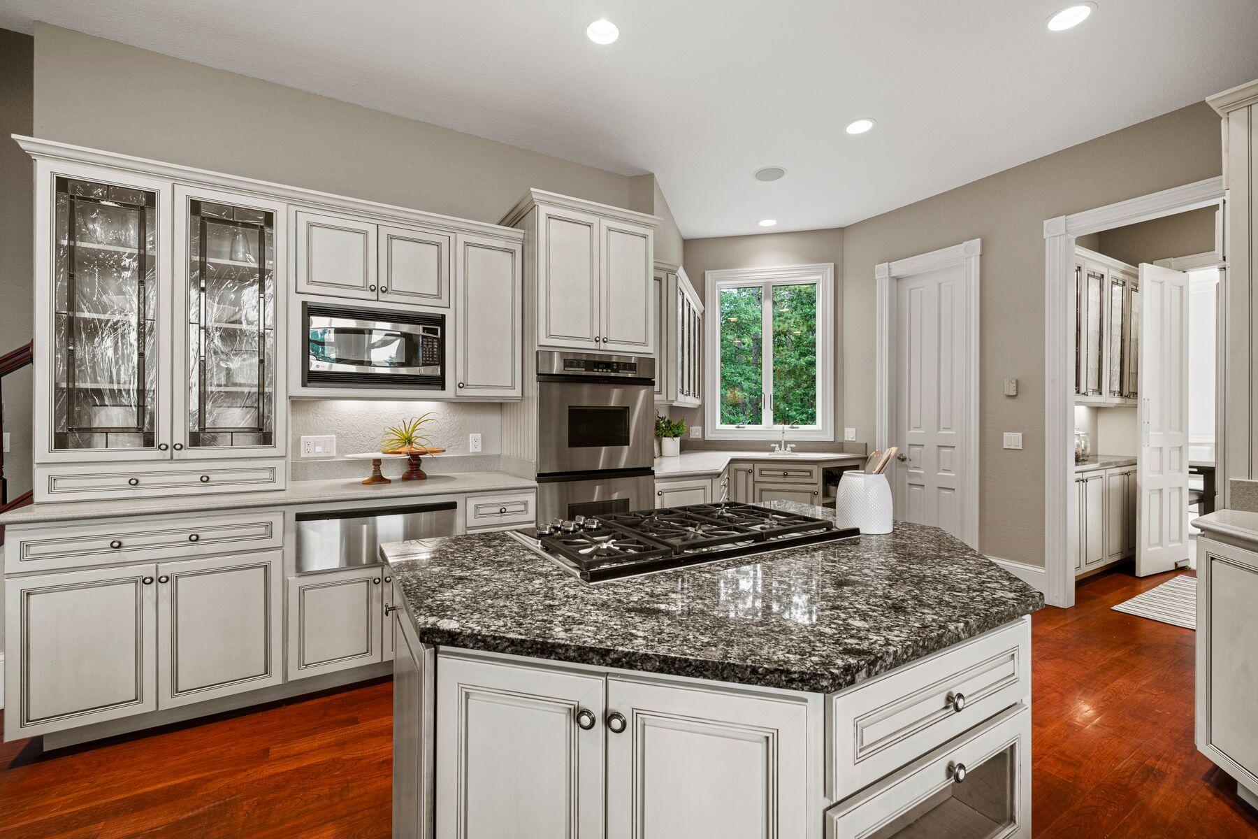 1472 Council Hill Trl