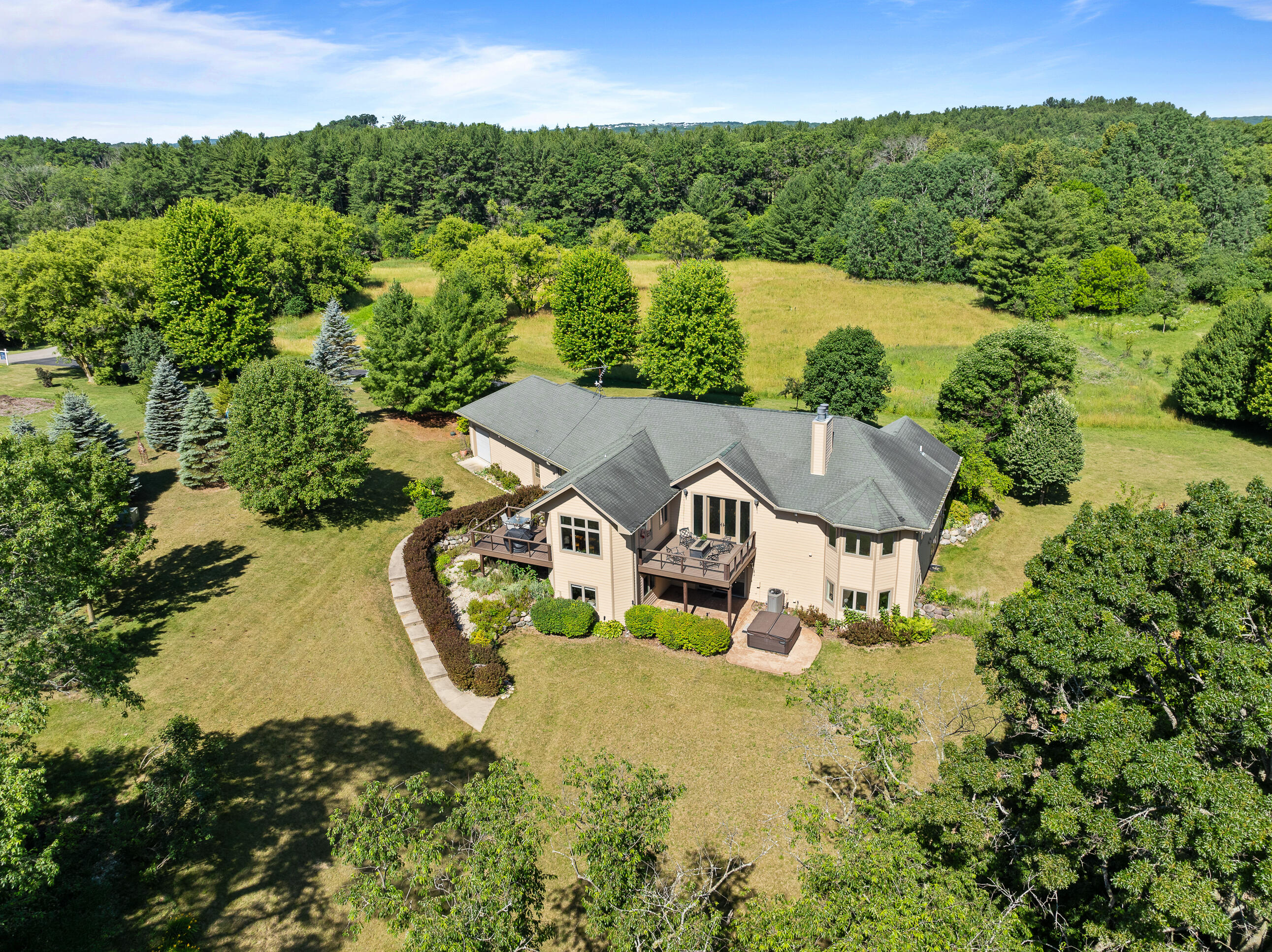 2575 Back Rd