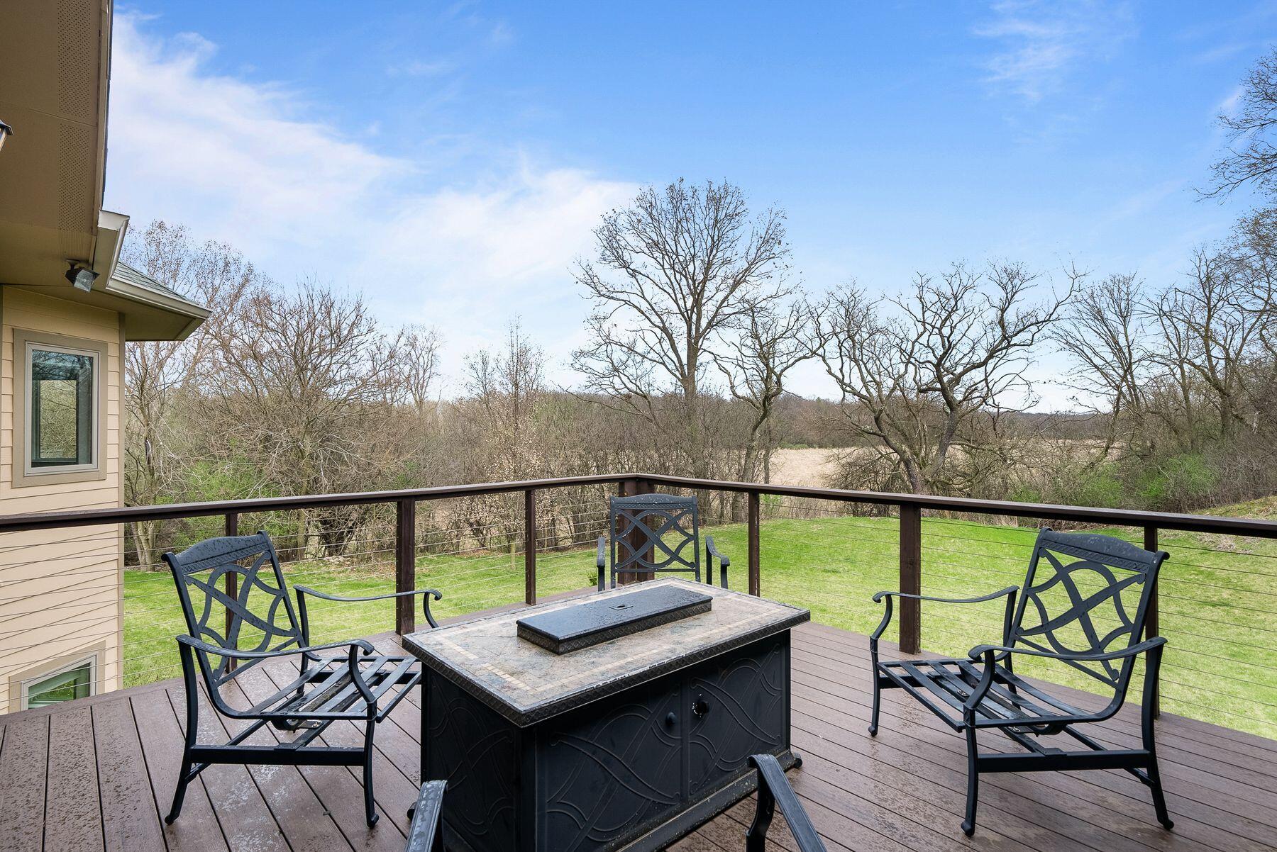 2575 Back Rd