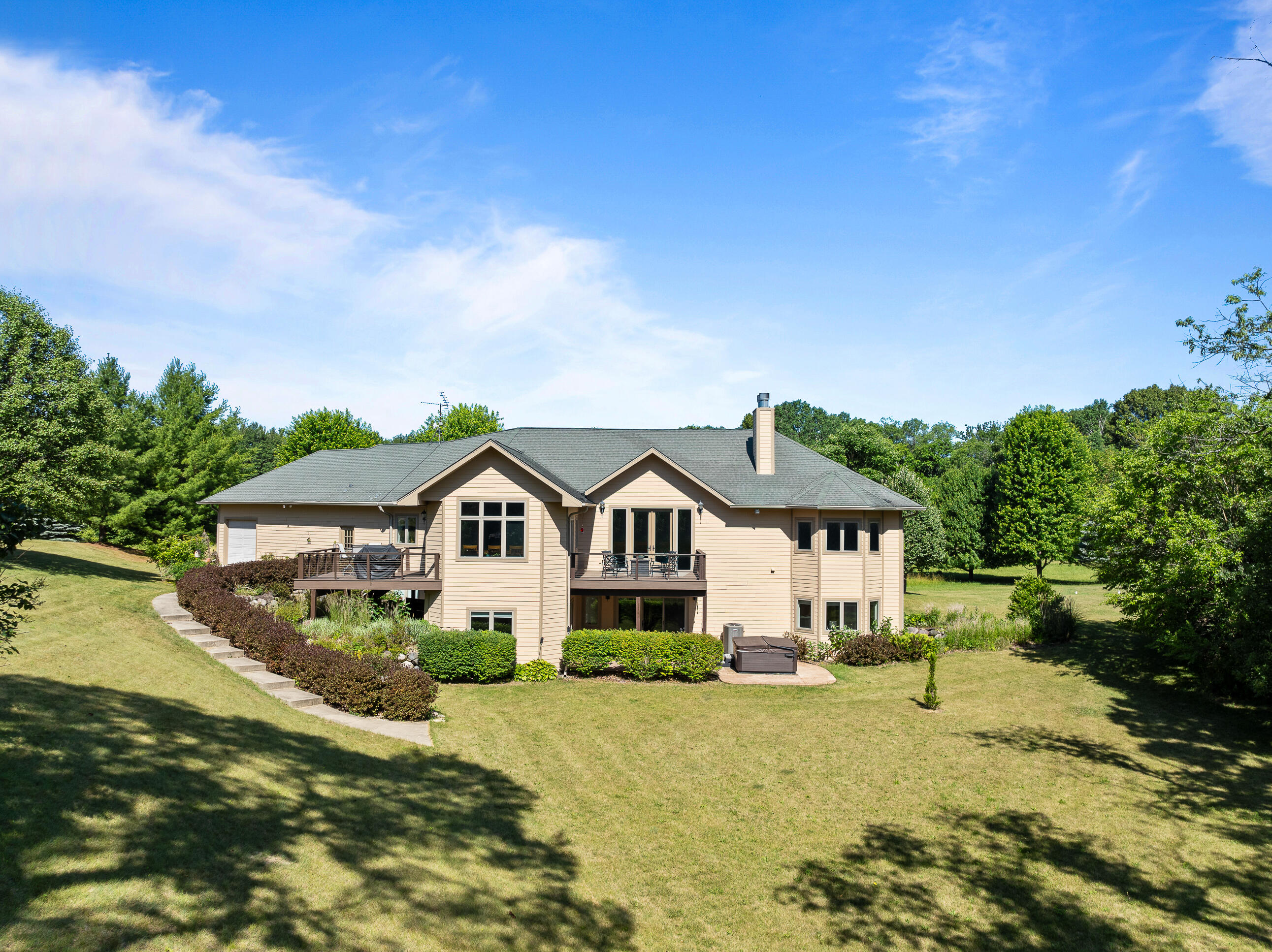 2575 Back Rd