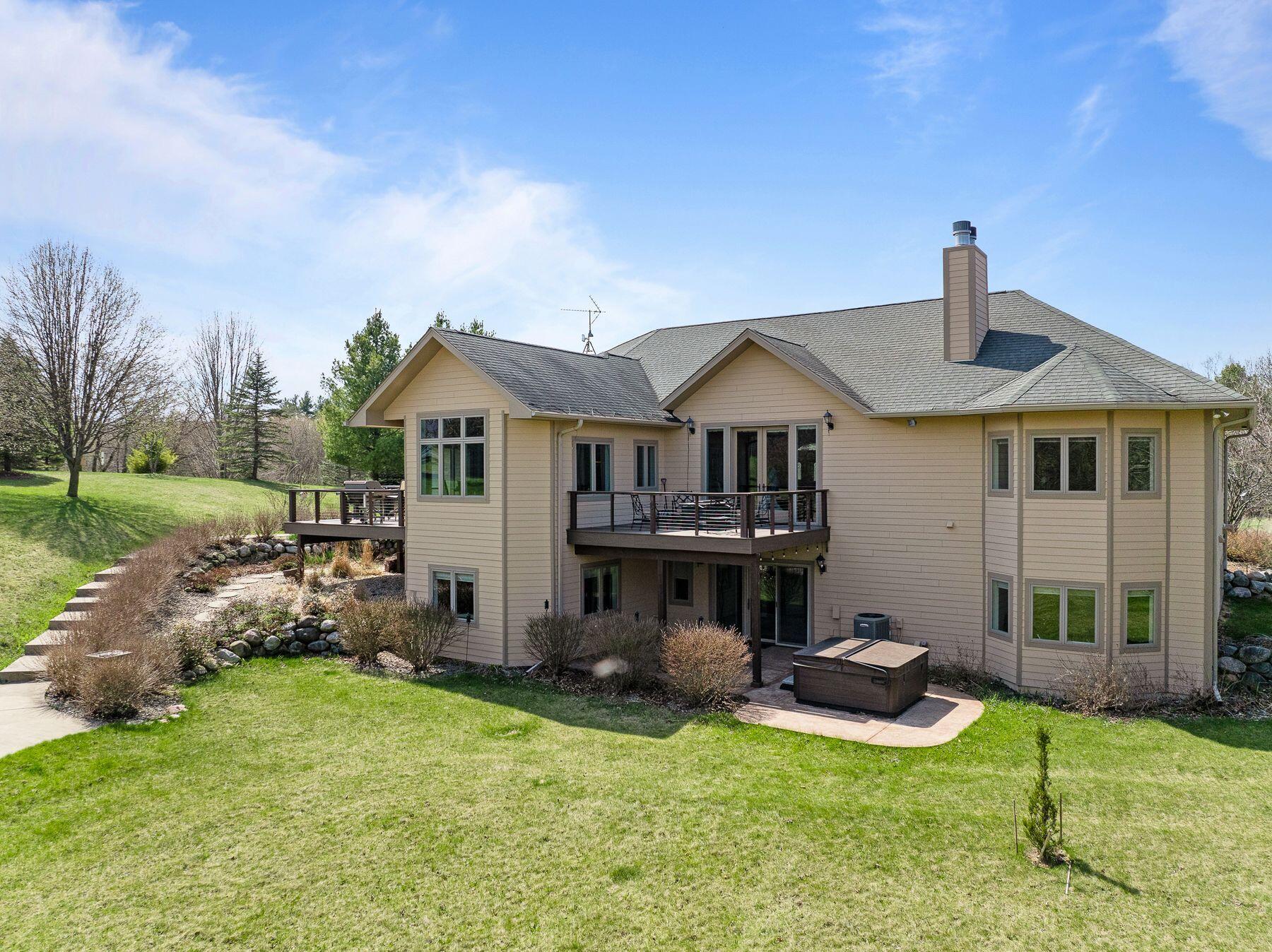 2575 Back Rd