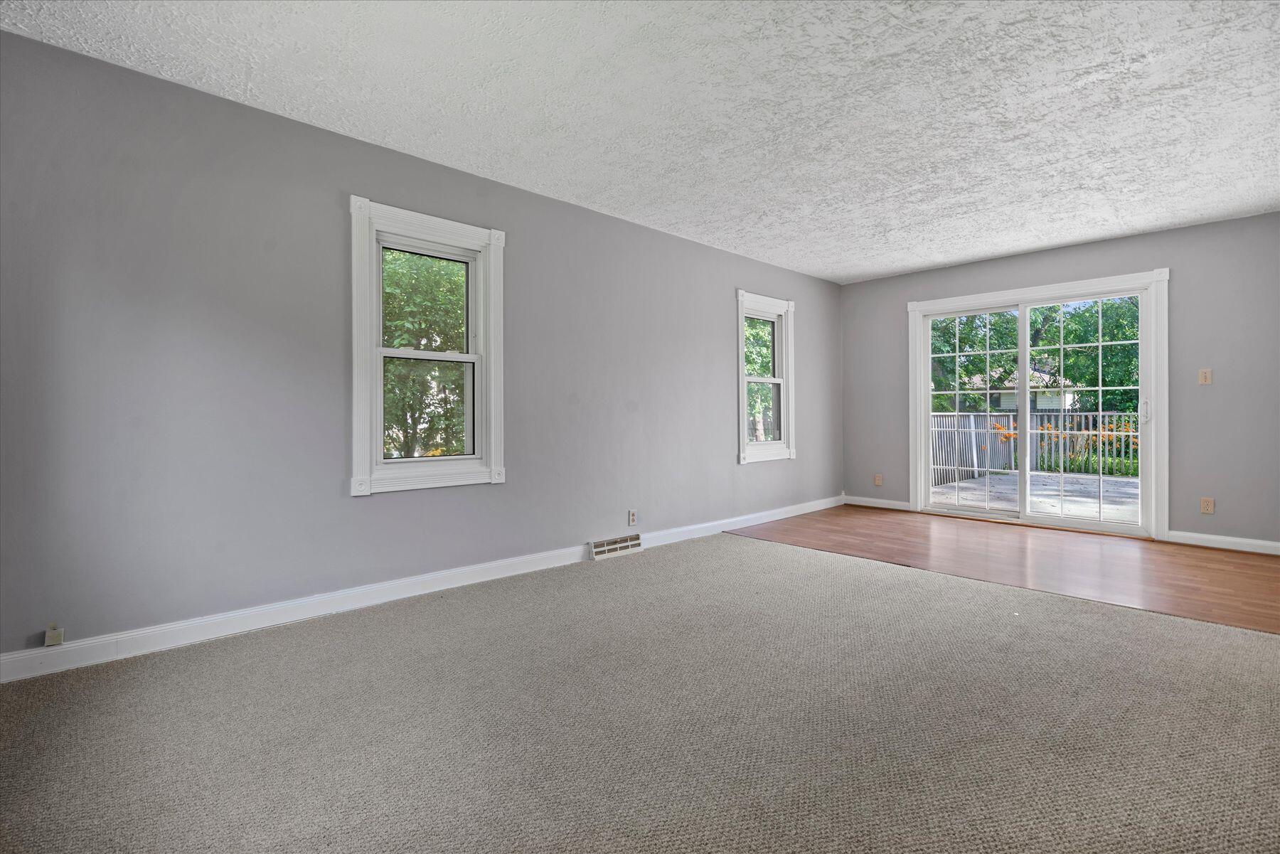 321 Palmer St