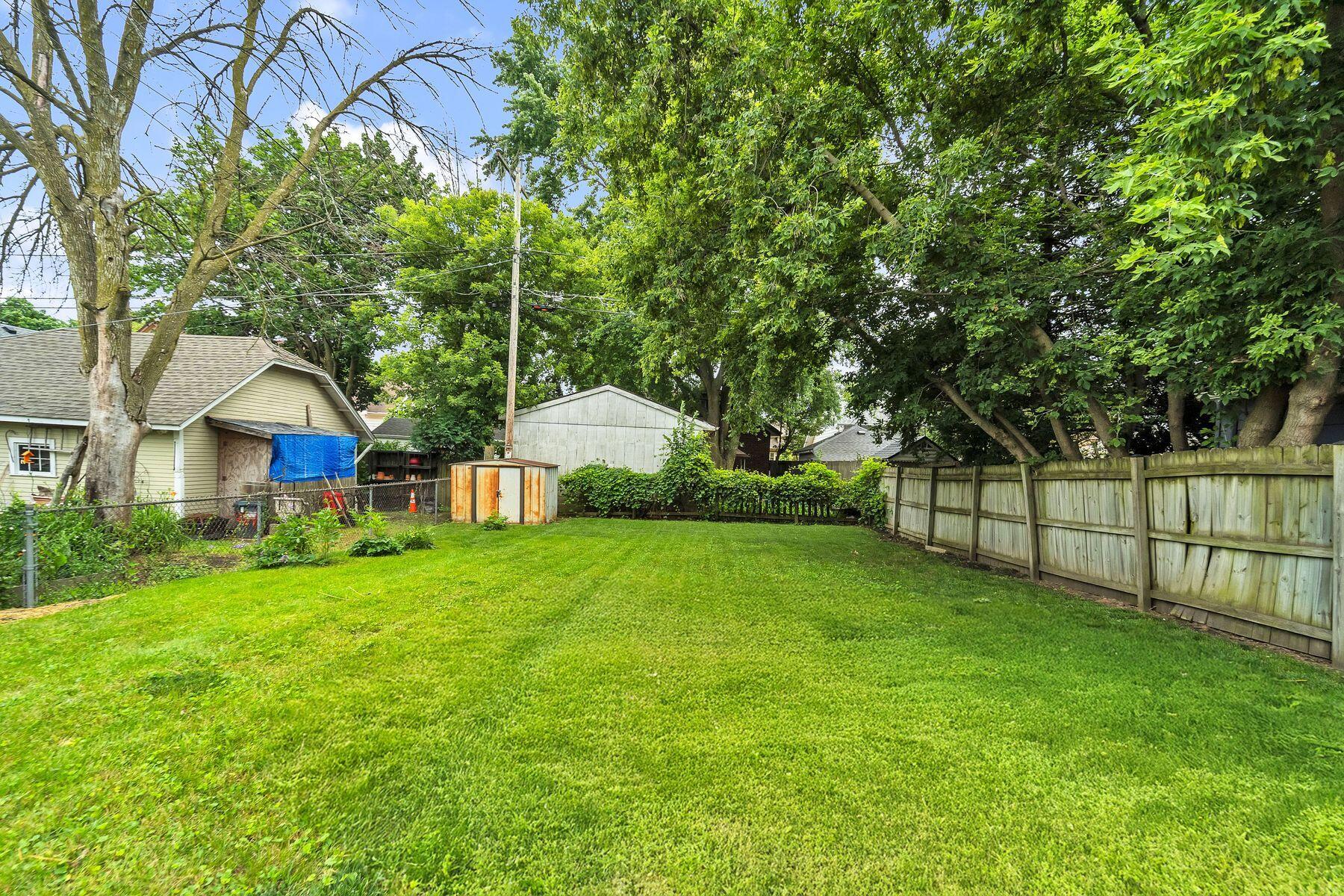 1415 Melvin Ave