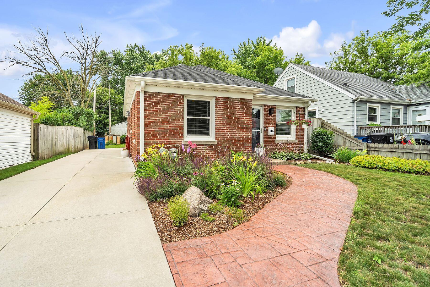 1415 Melvin Ave