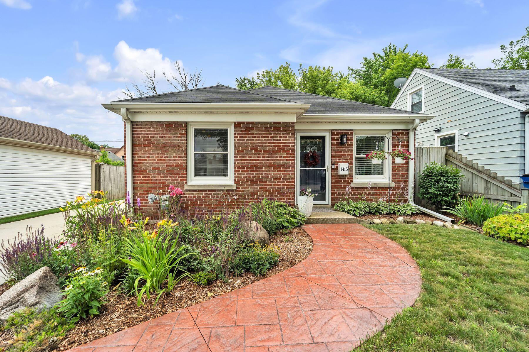 1415 Melvin Ave