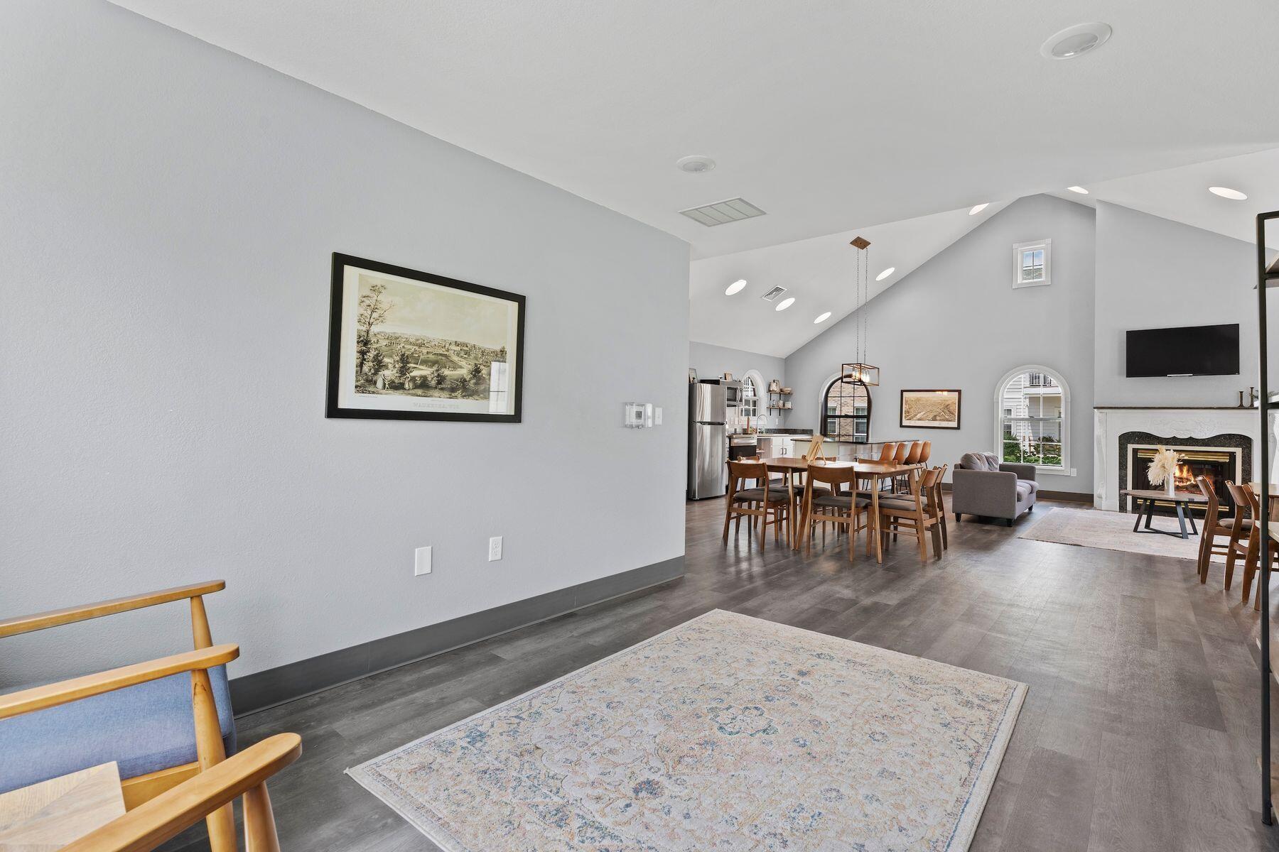 2718 Northview Rd