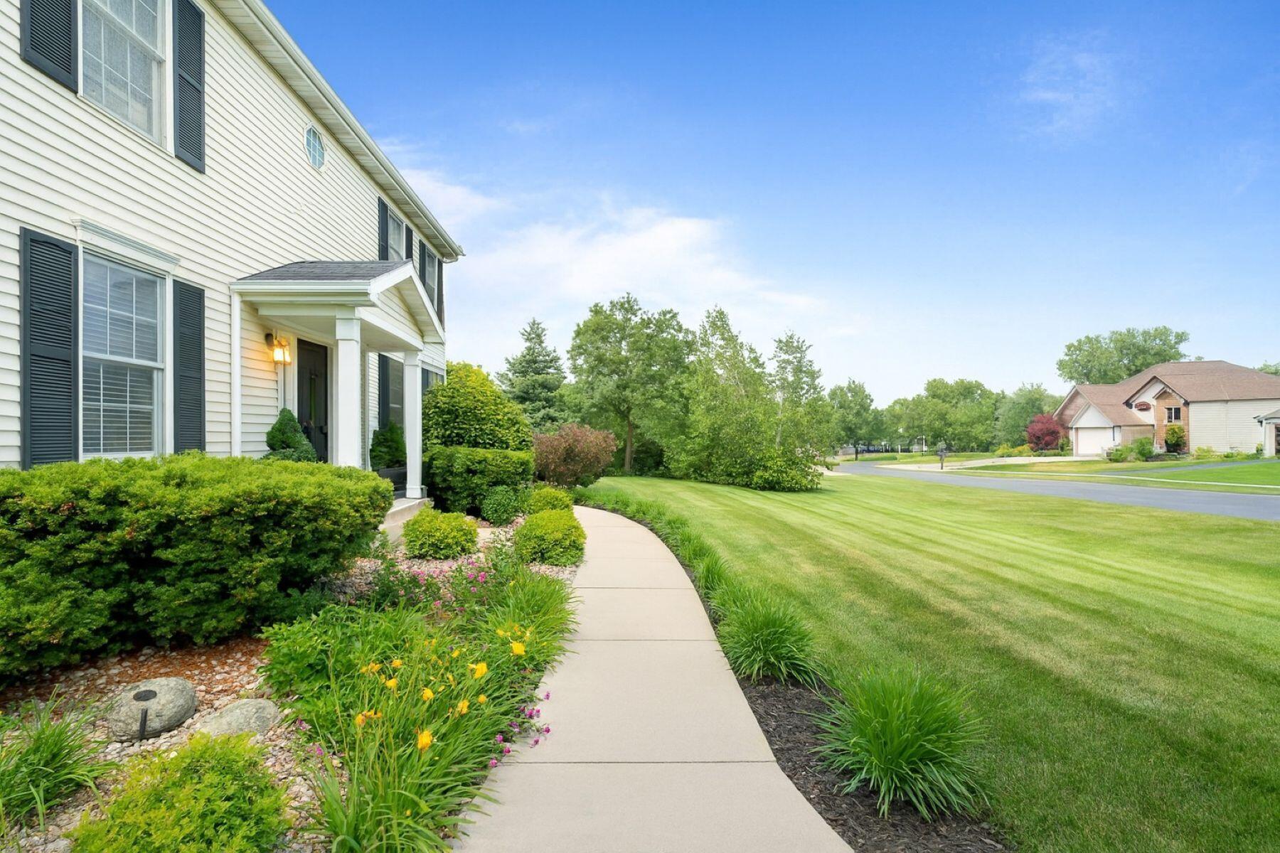 406 Lakewood Dr
