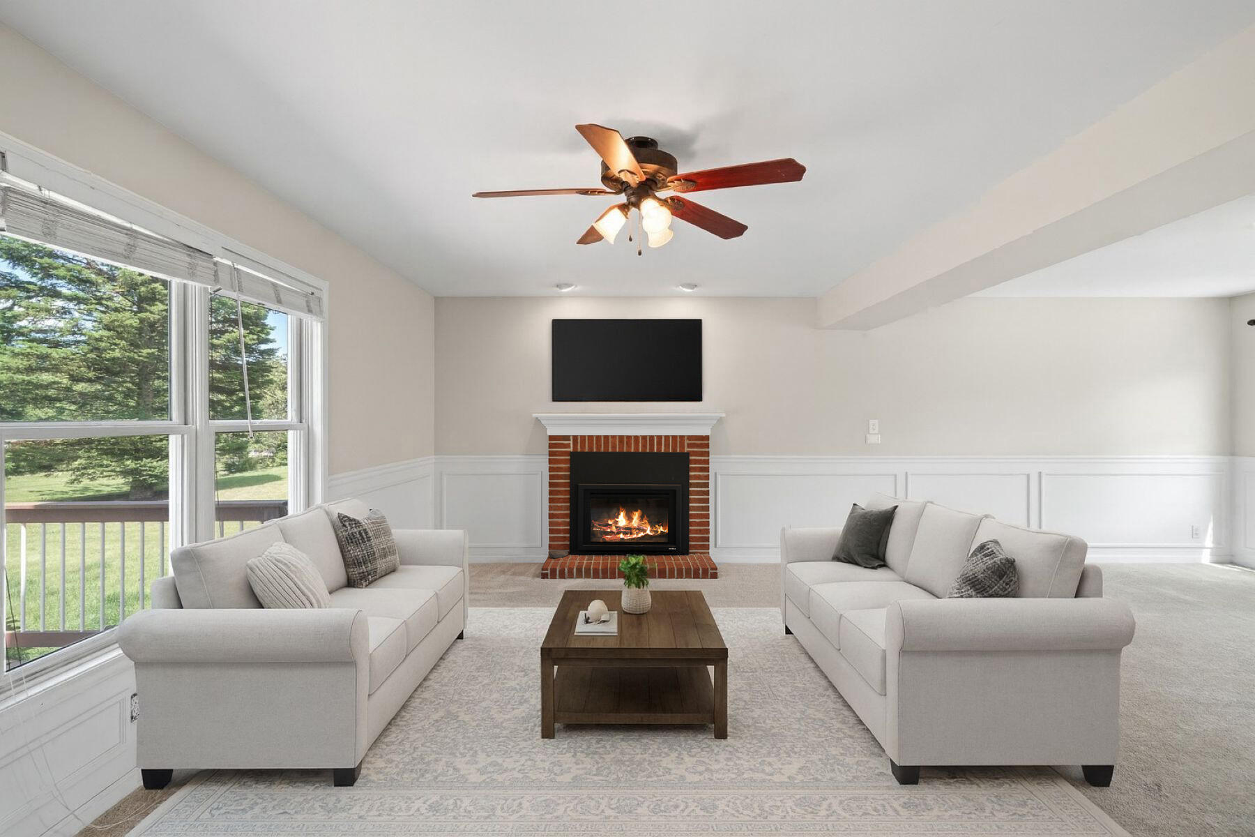406 Lakewood Dr