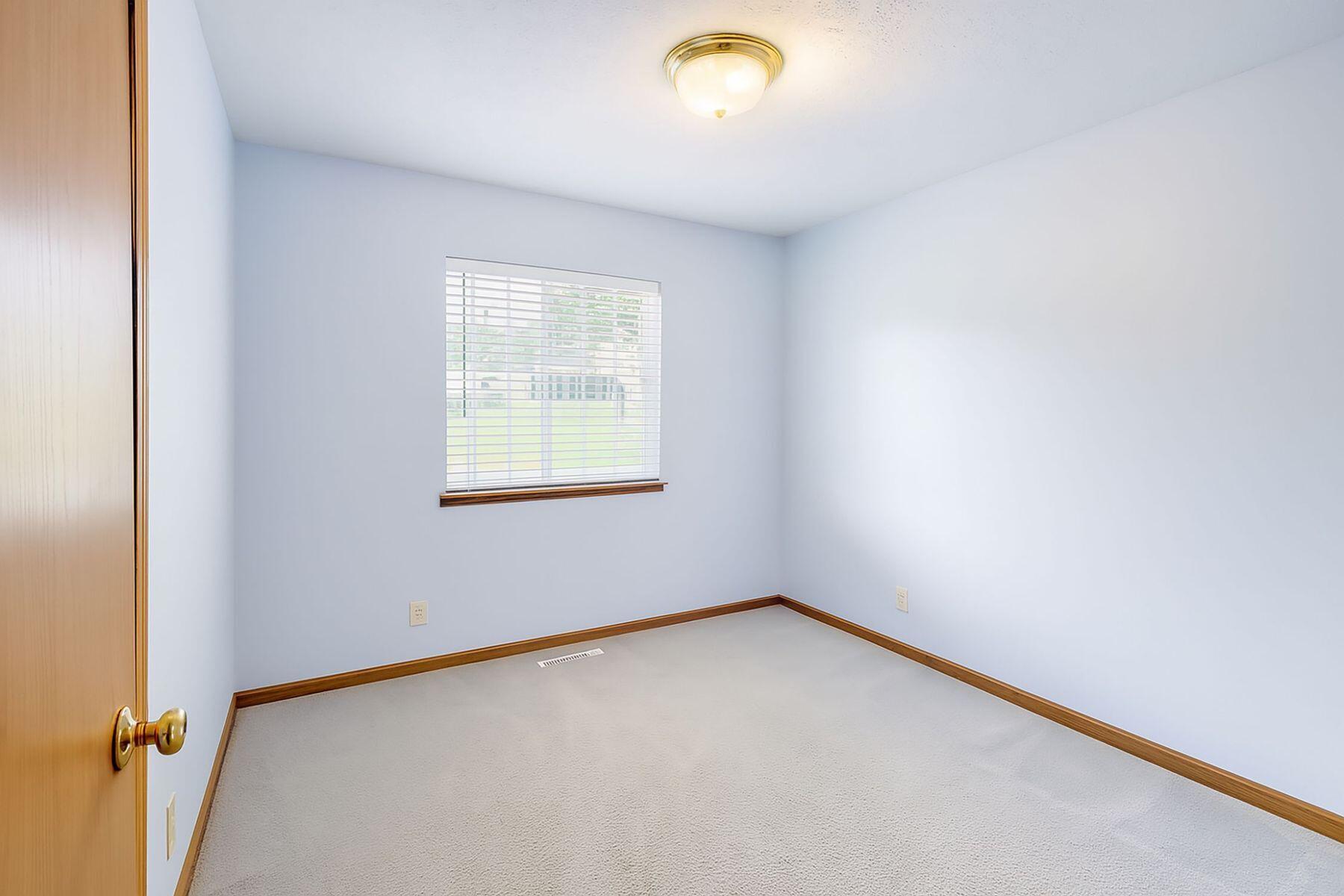 805 Devils Ln