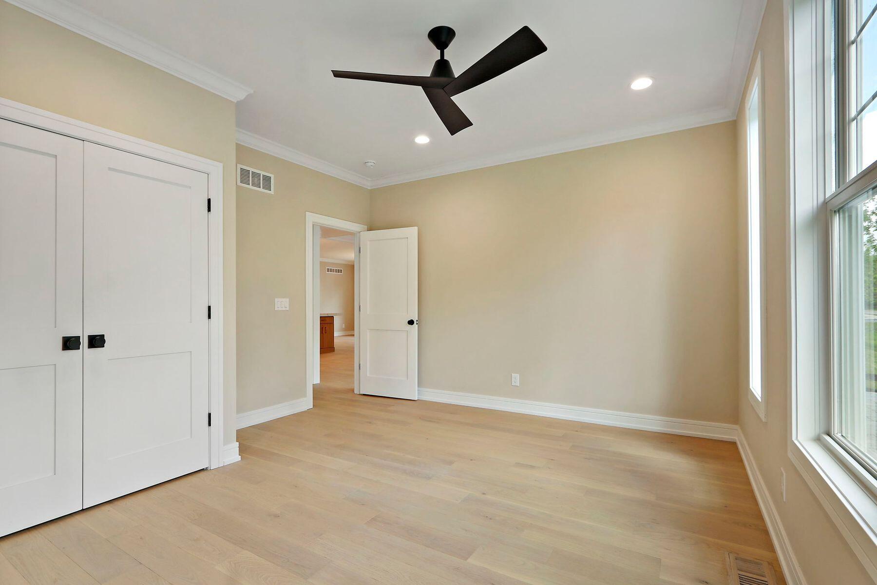 569 Mill St Unit: 1