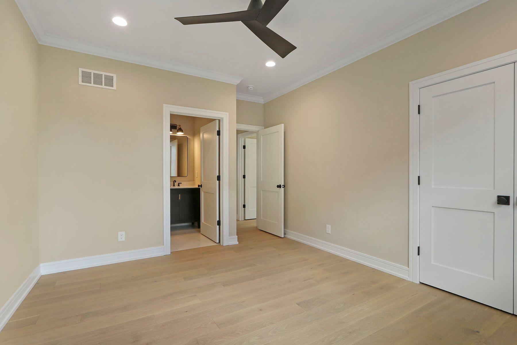 569 Mill St Unit: 1