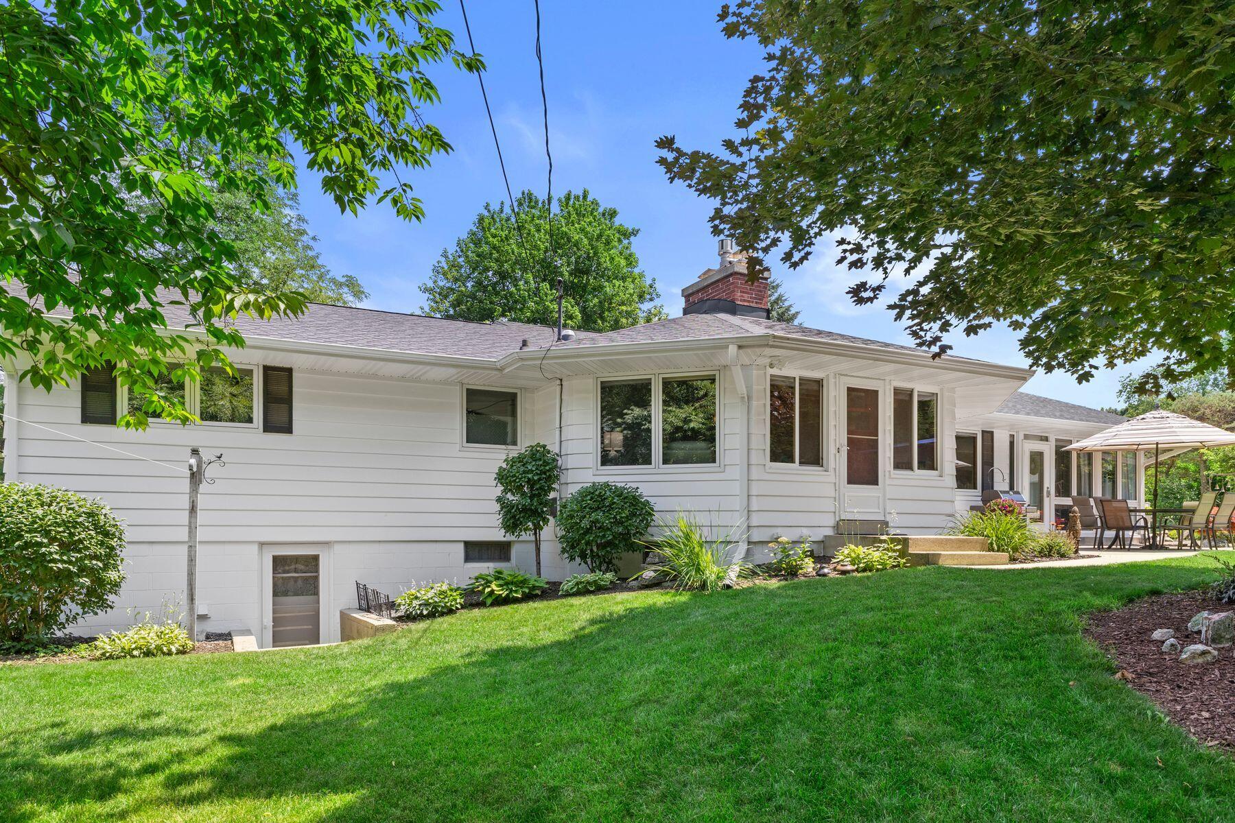 2500 Markridge Cir