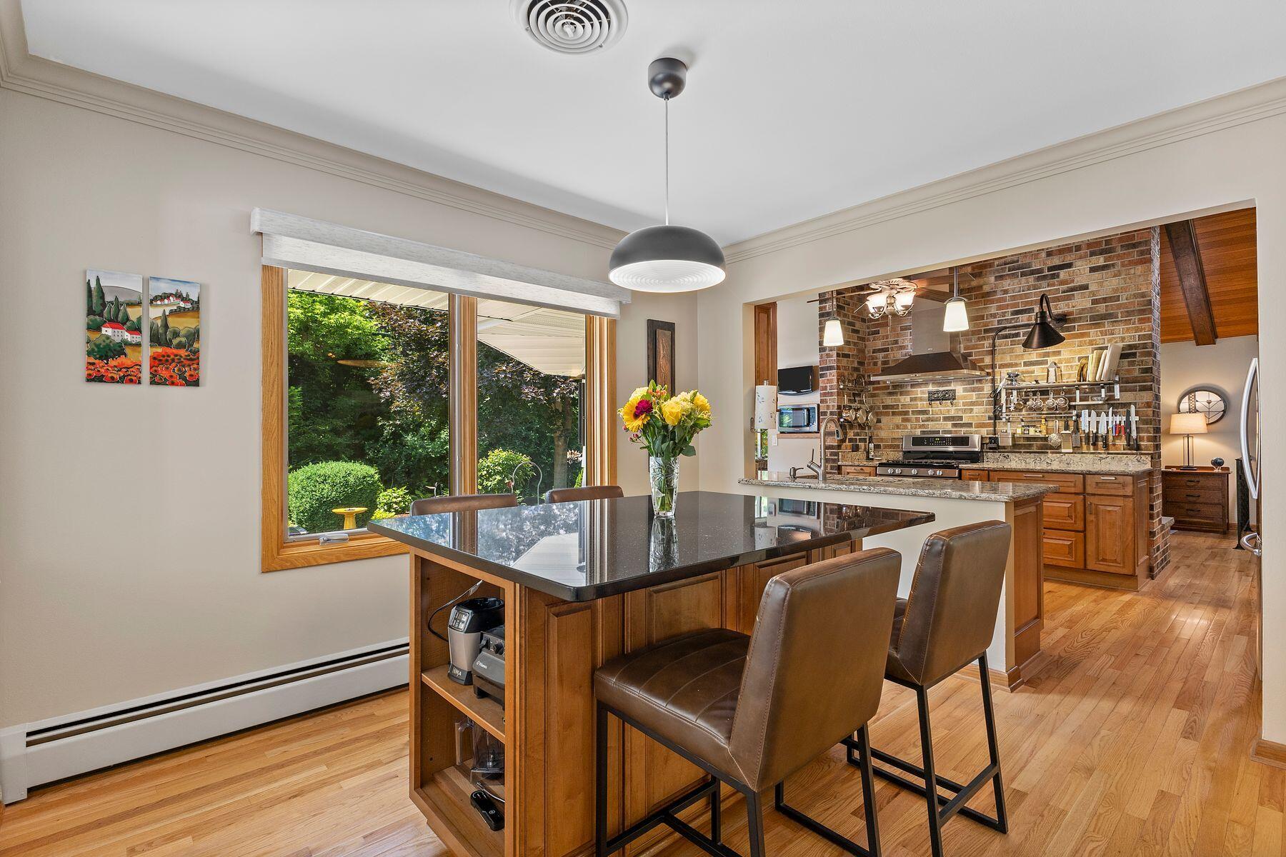2500 Markridge Cir