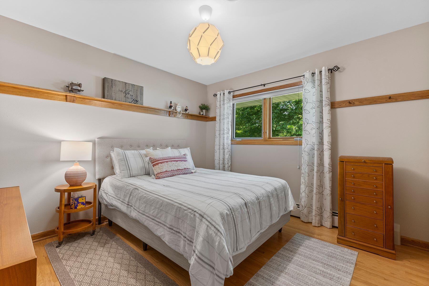 2500 Markridge Cir