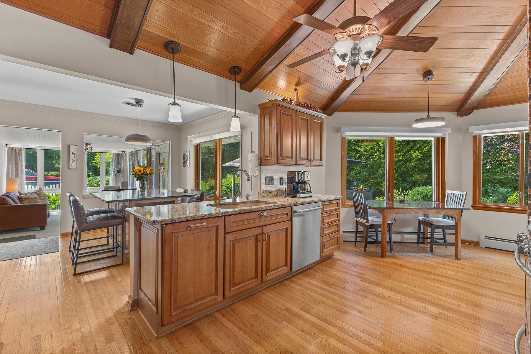 2500 Markridge Cir